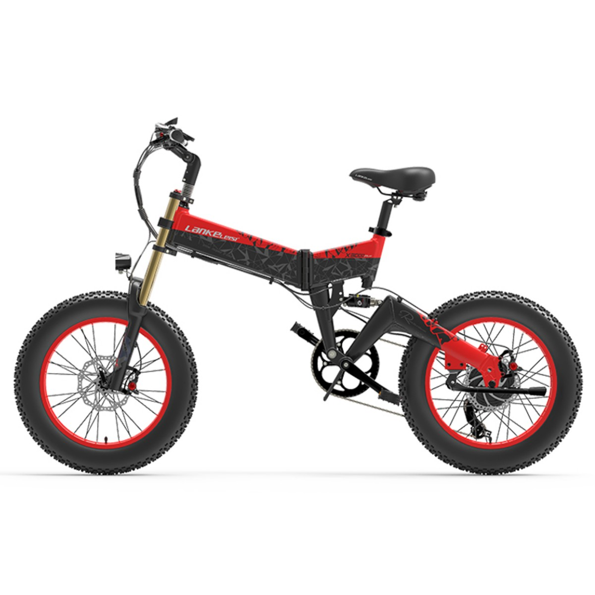 Czerwono-czarny elektryczny fat bike, widok z boku, z grubymi oponami i przednim zawieszeniem.