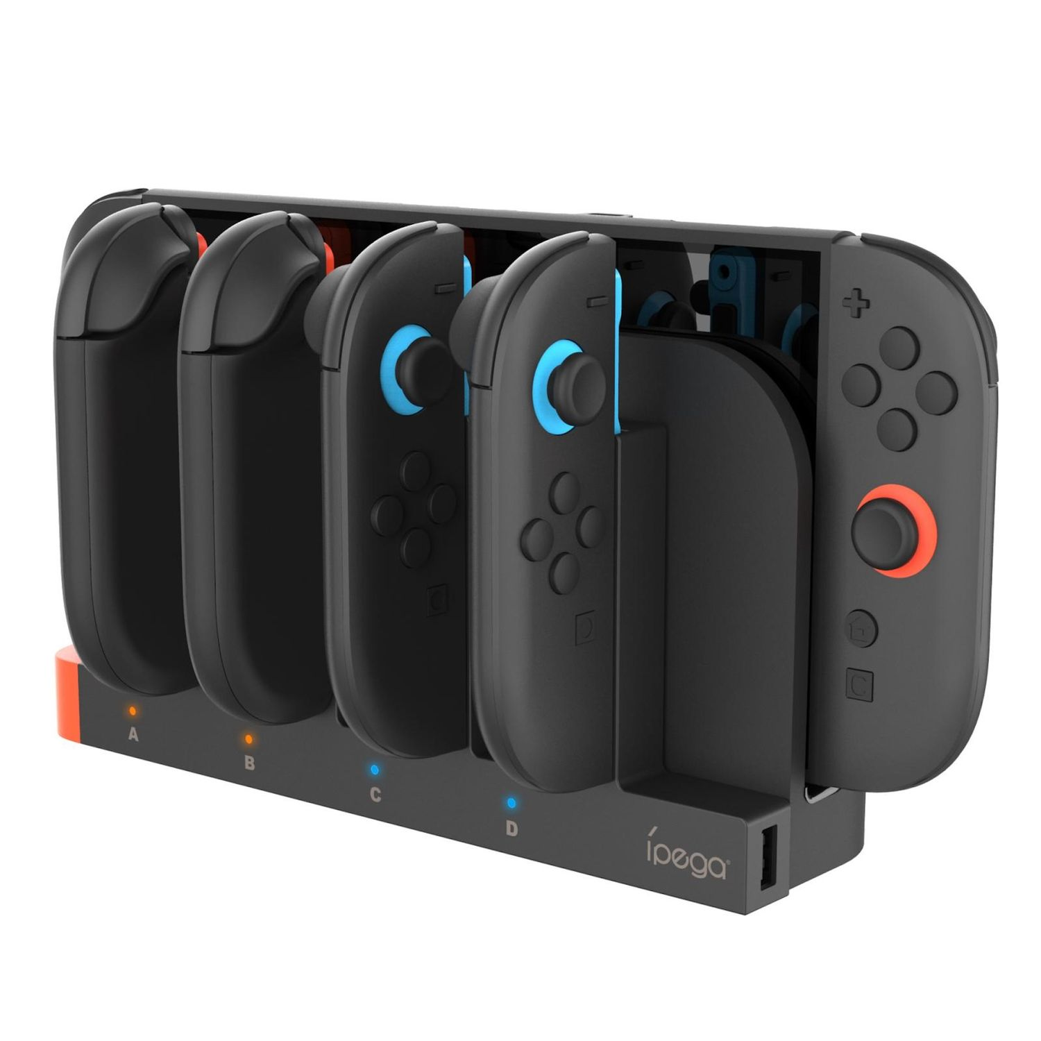 Schwarze und rote Gamecontroller in einer Ladestation mit blauen und orangefarbenen Lichtern.