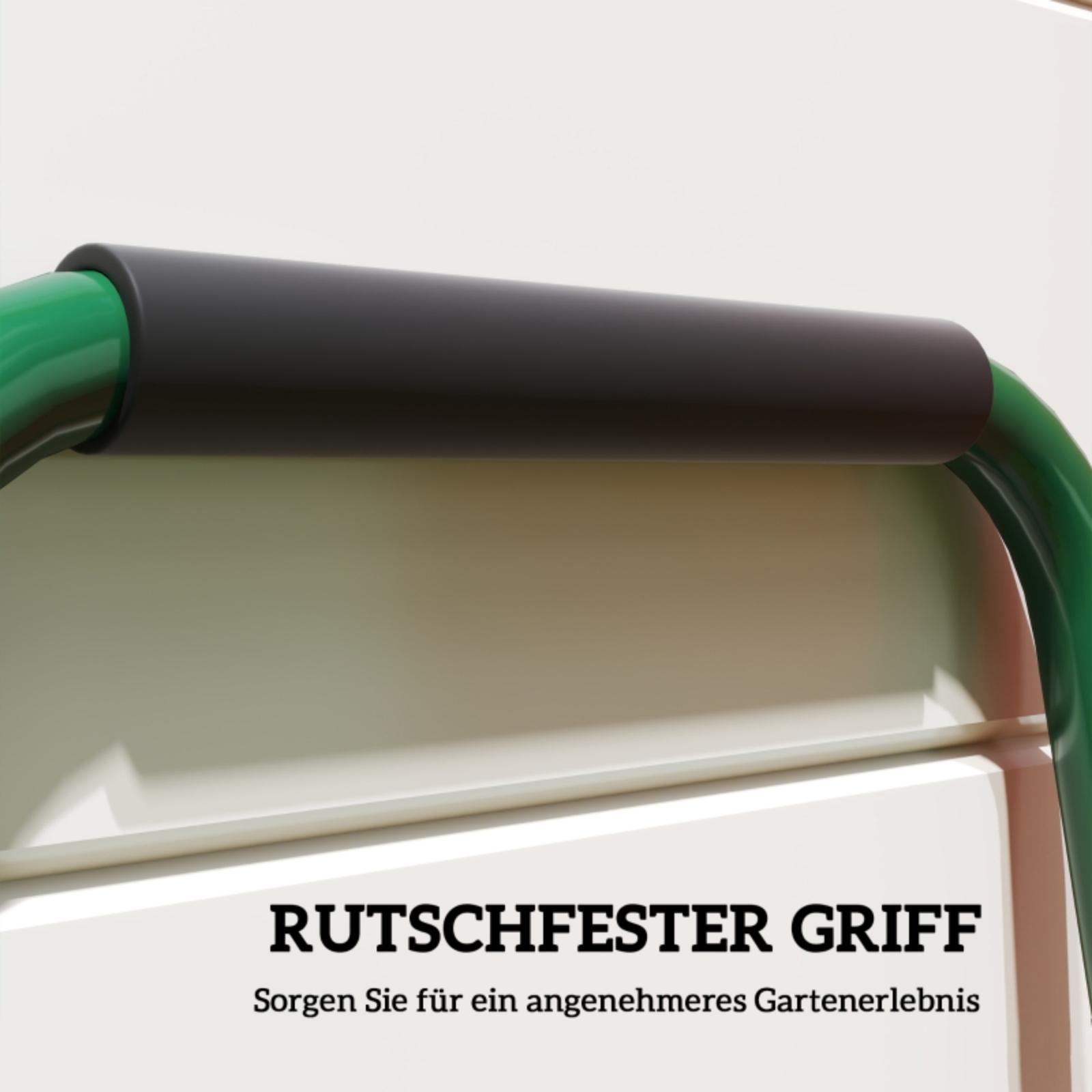 Nahaufnahme eines grünen Gartengerätegriffs mit rutschfestem, schwarzem Griff.