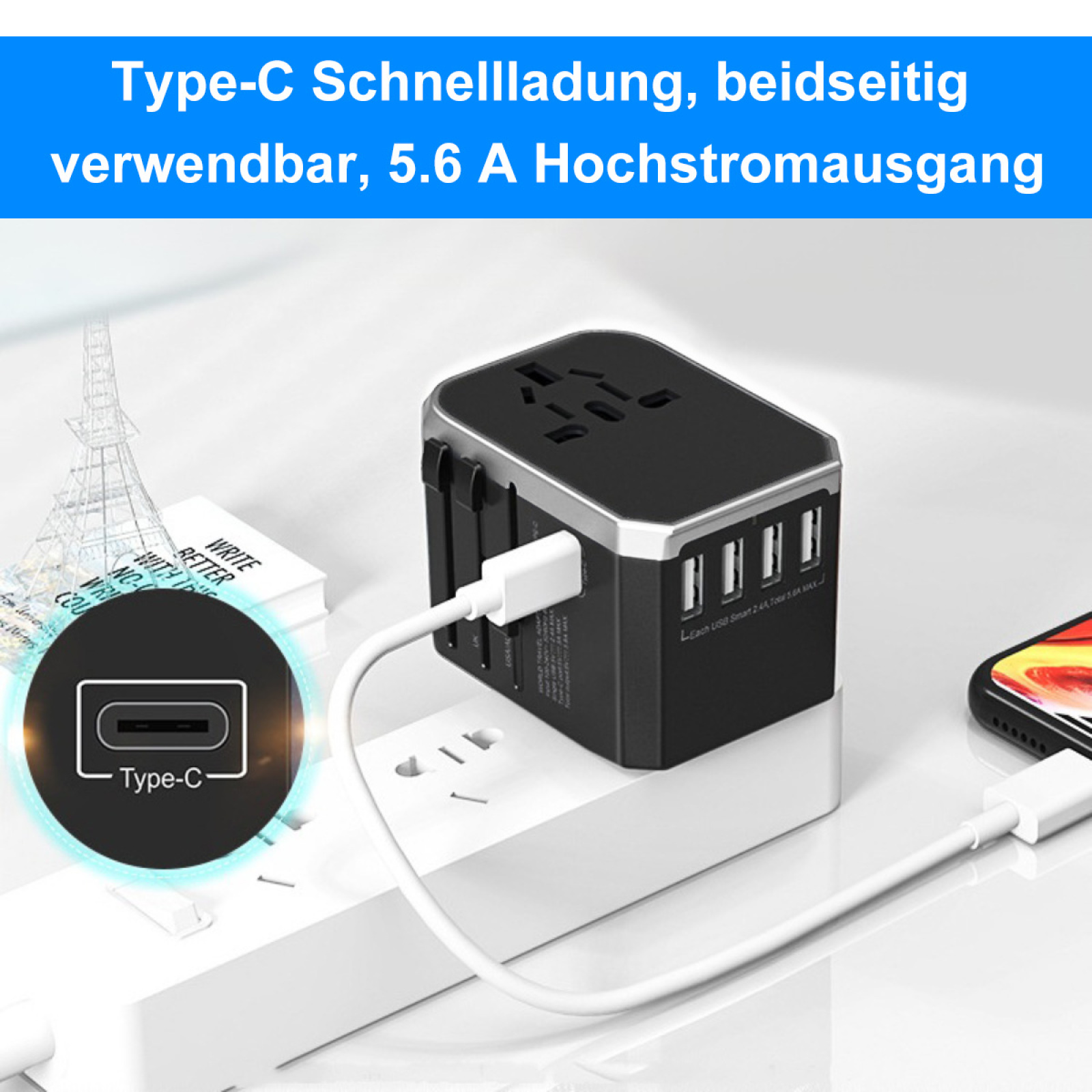 Schwarzer Reiseadapter mit USB-Anschlüssen und einem Typ-C-Anschluss, verbunden mit einem weißen Kabel.