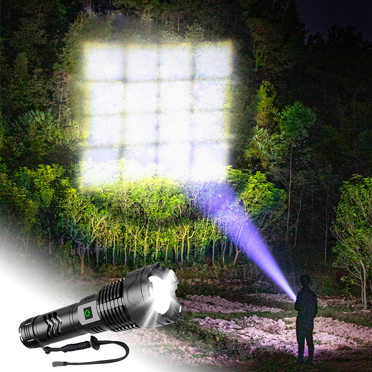 Eine schwarze Taschenlampe, die einen hellen Lichtstrahl in den Nachtwald projiziert.