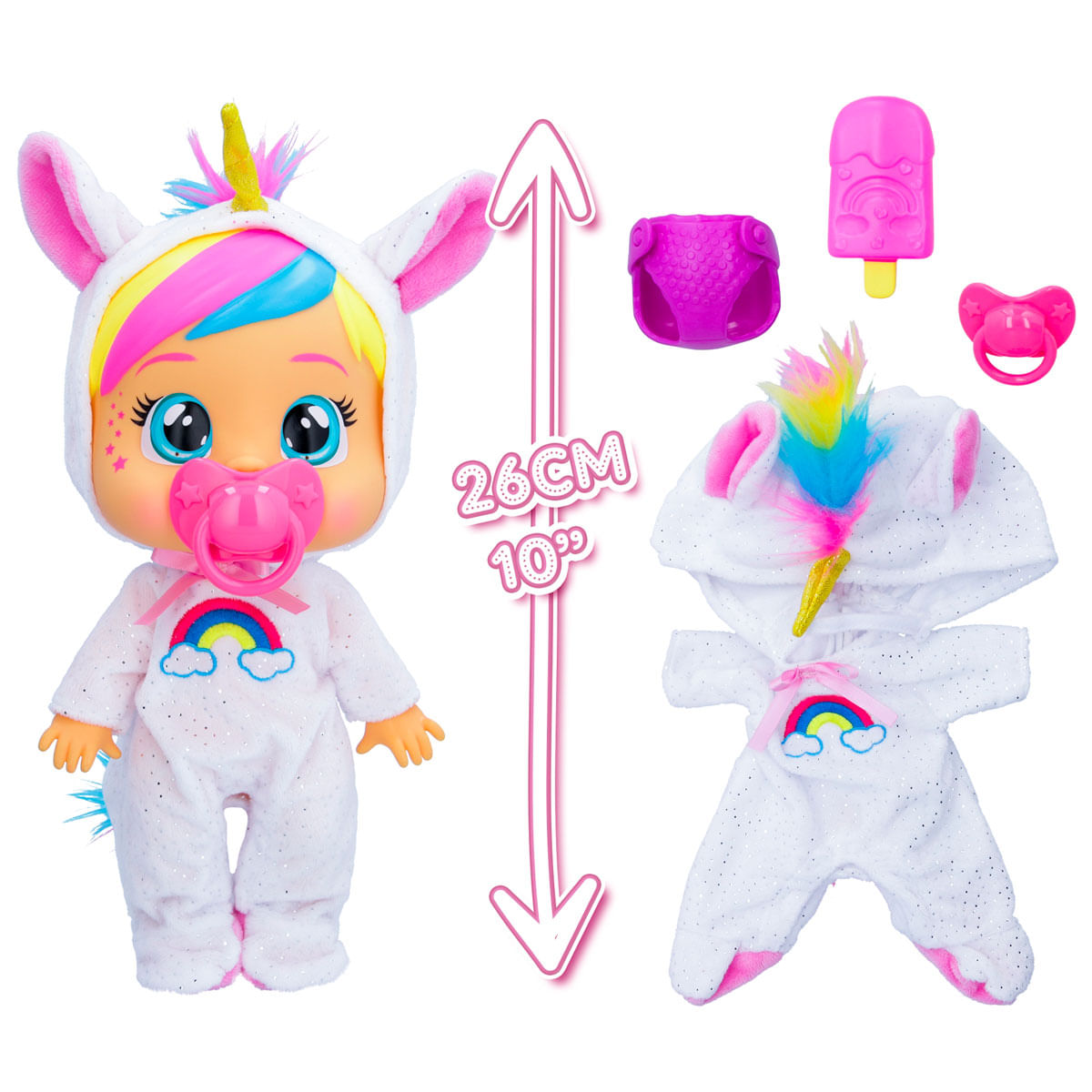 Una muñeca bebé que lleva un disfraz de unicornio. Hay un disfraz junto a ella. El fondo es blanco.