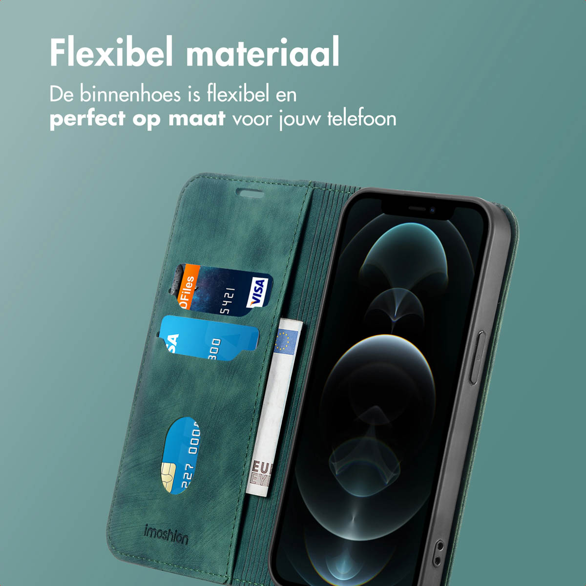 Une coque de téléphone verte ouverte avec des cartes de crédit et de l'argent à l'intérieur. L'étui est sur un téléphone.