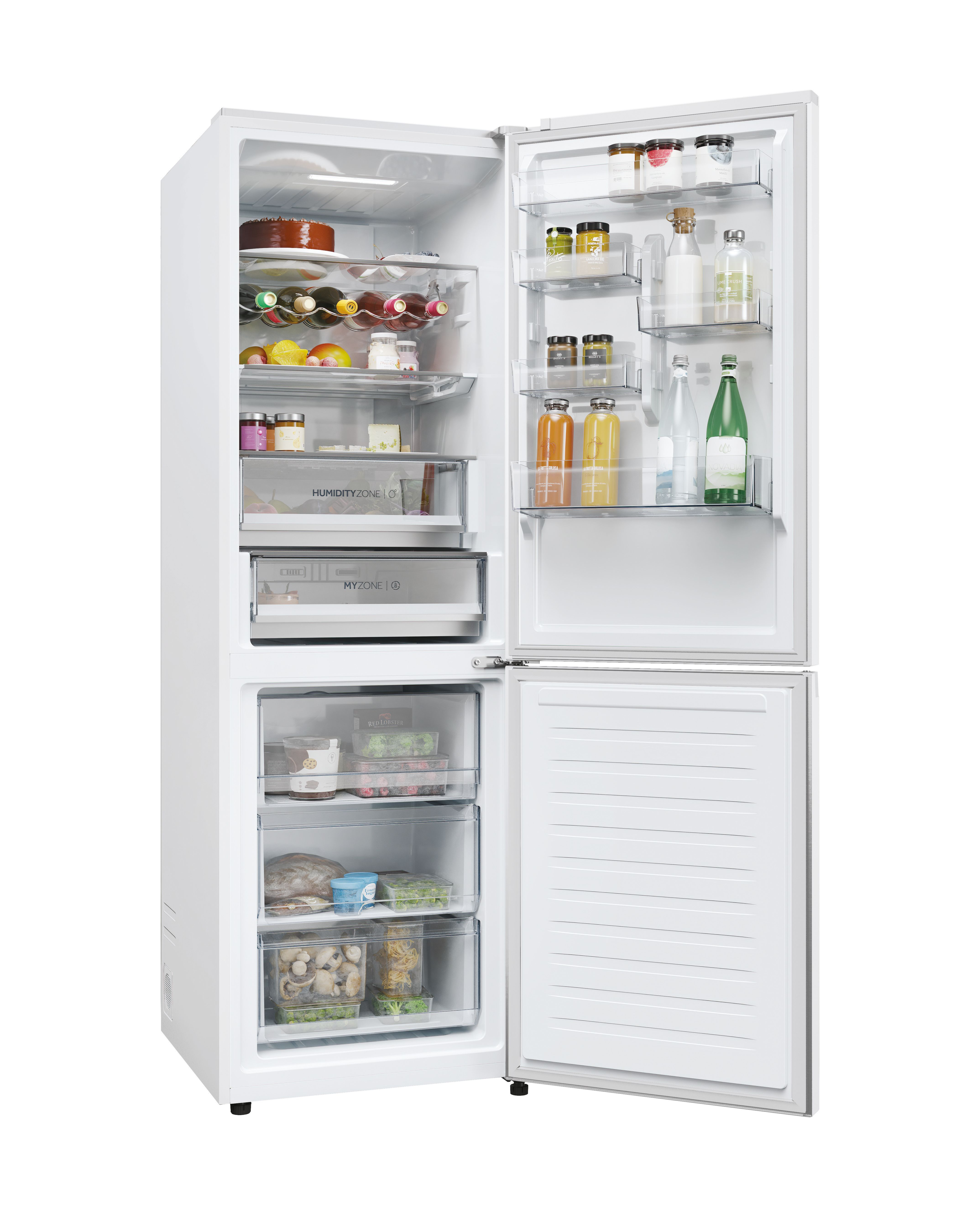 Frigorífico blanco con puertas abiertas, lleno de alimentos. Incluye estantes, cajones y una vinoteca.