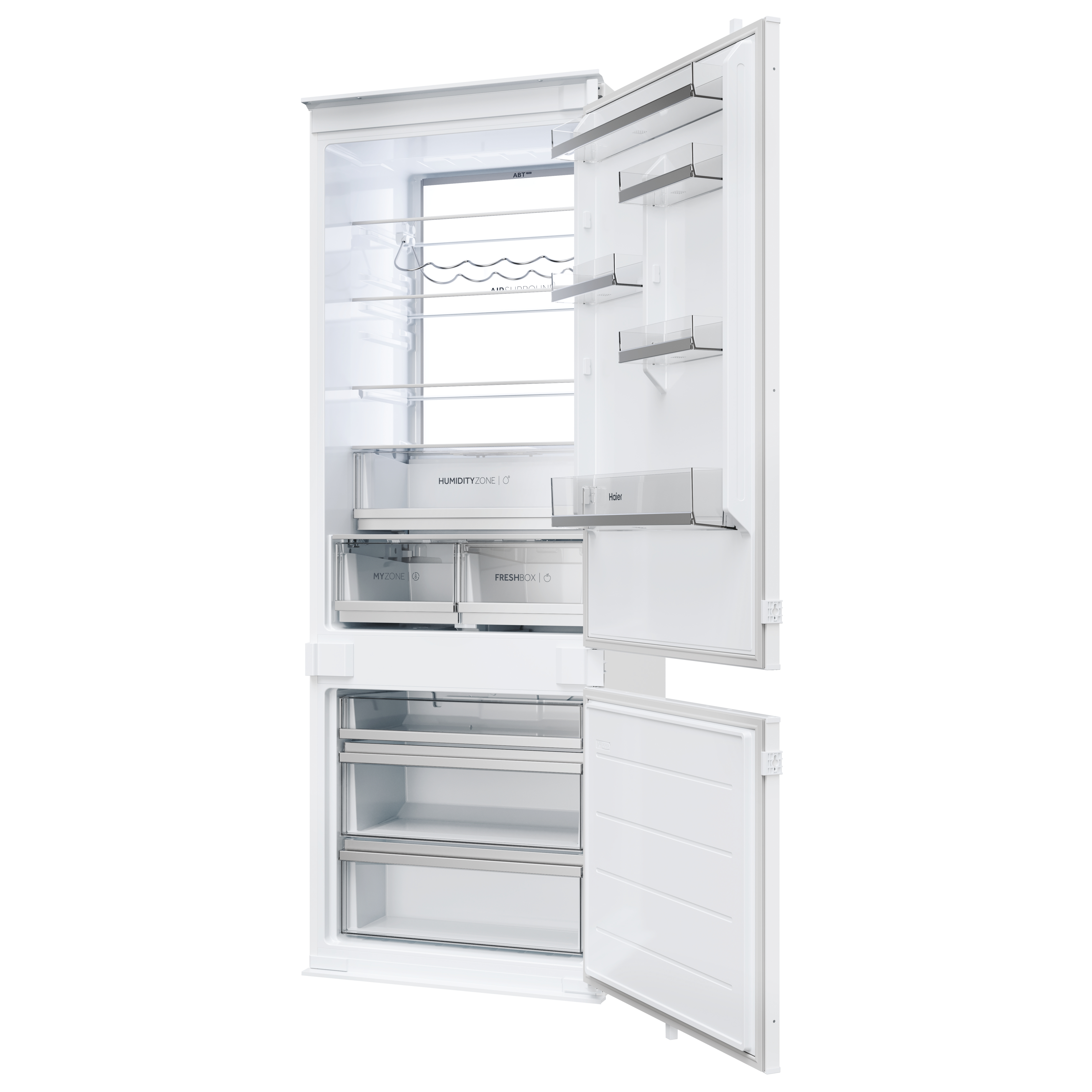 Frigorífico blanco con puertas abiertas, revelando estantes, cajones y componentes interiores sobre fondo blanco.