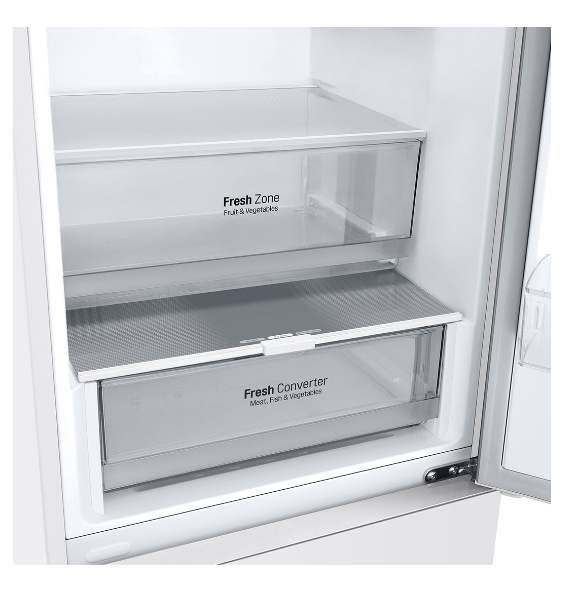 Primer plano de los cajones blancos de un refrigerador con las etiquetas Fresh Zone y Fresh Converter.