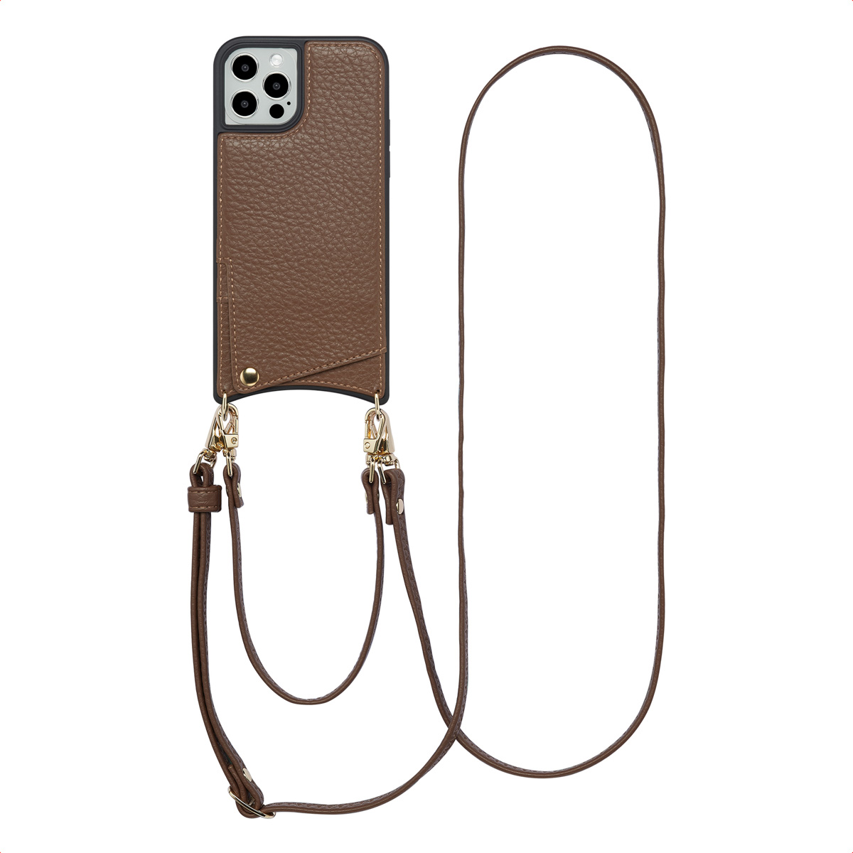 Een bruin leren telefoonhoesje met een riem, hangend op een witte achtergrond.
