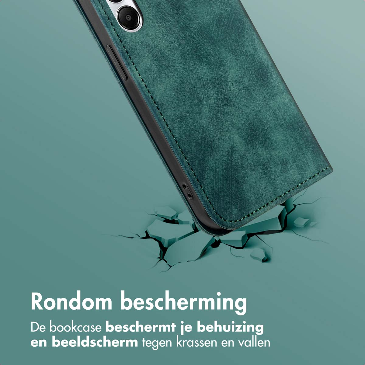 Een blauwgroen leren telefoonhoesje, een telefoon en een gebarsten grond.