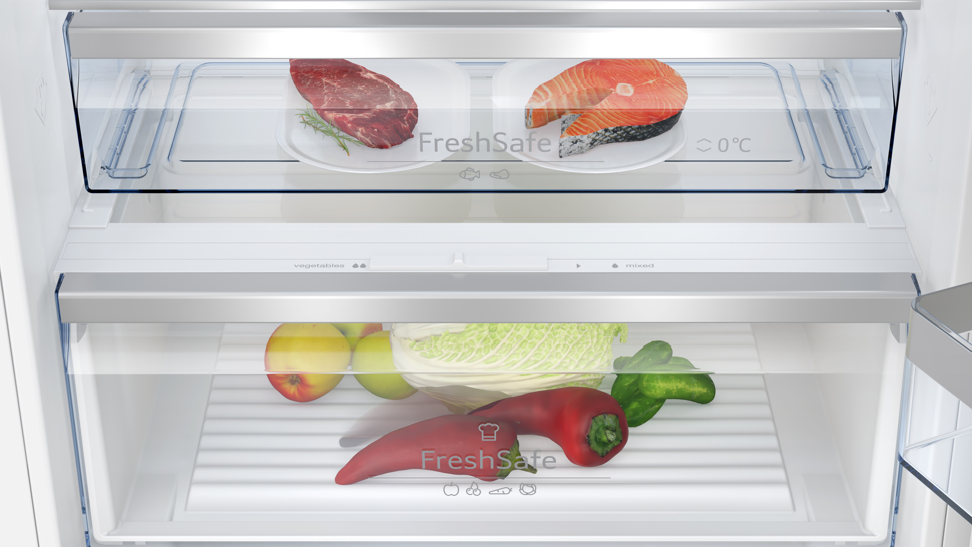 Nahaufnahme von Kühlschrank Schubladen mit Fleisch, Fisch, Gemüse und anderen Lebensmitteln.