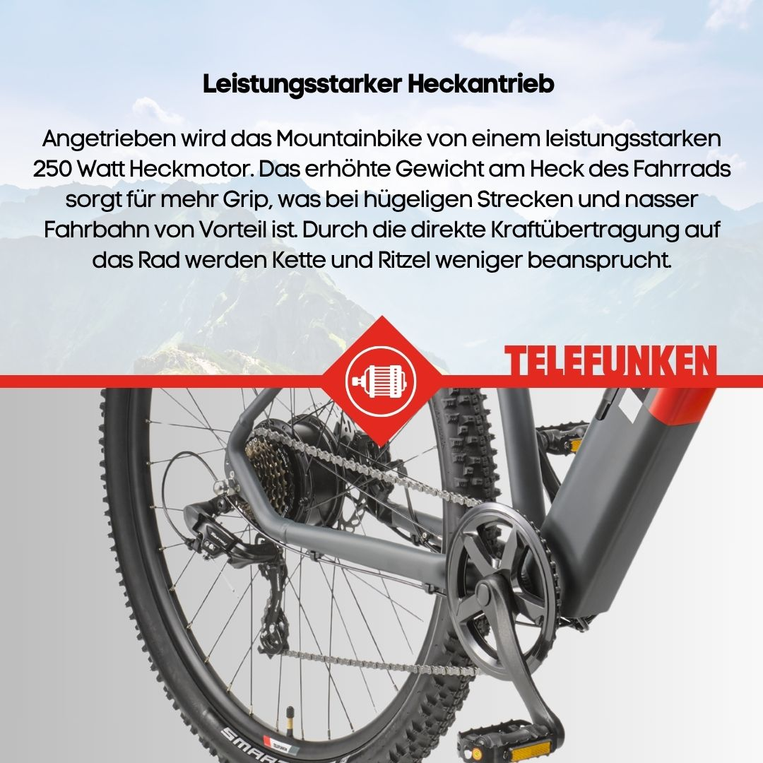 Nahaufnahme eines E-Bikes mit Hinterrad und Kette, mit Text über Motor und Antrieb.