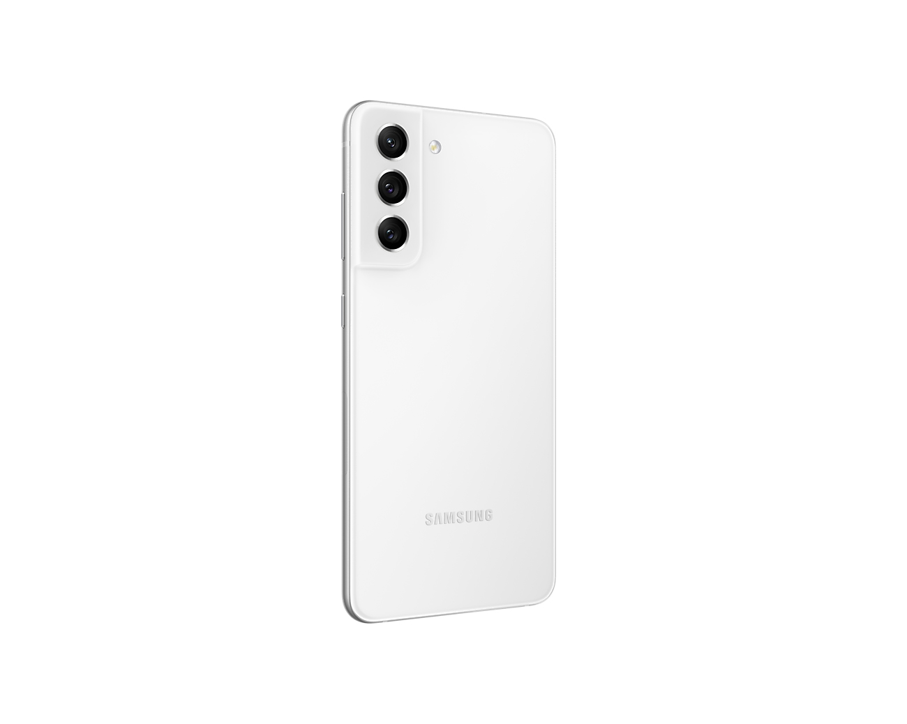 Rückseite eines weißen Smartphones, mit Dreifach-Kamera und Samsung-Logo.