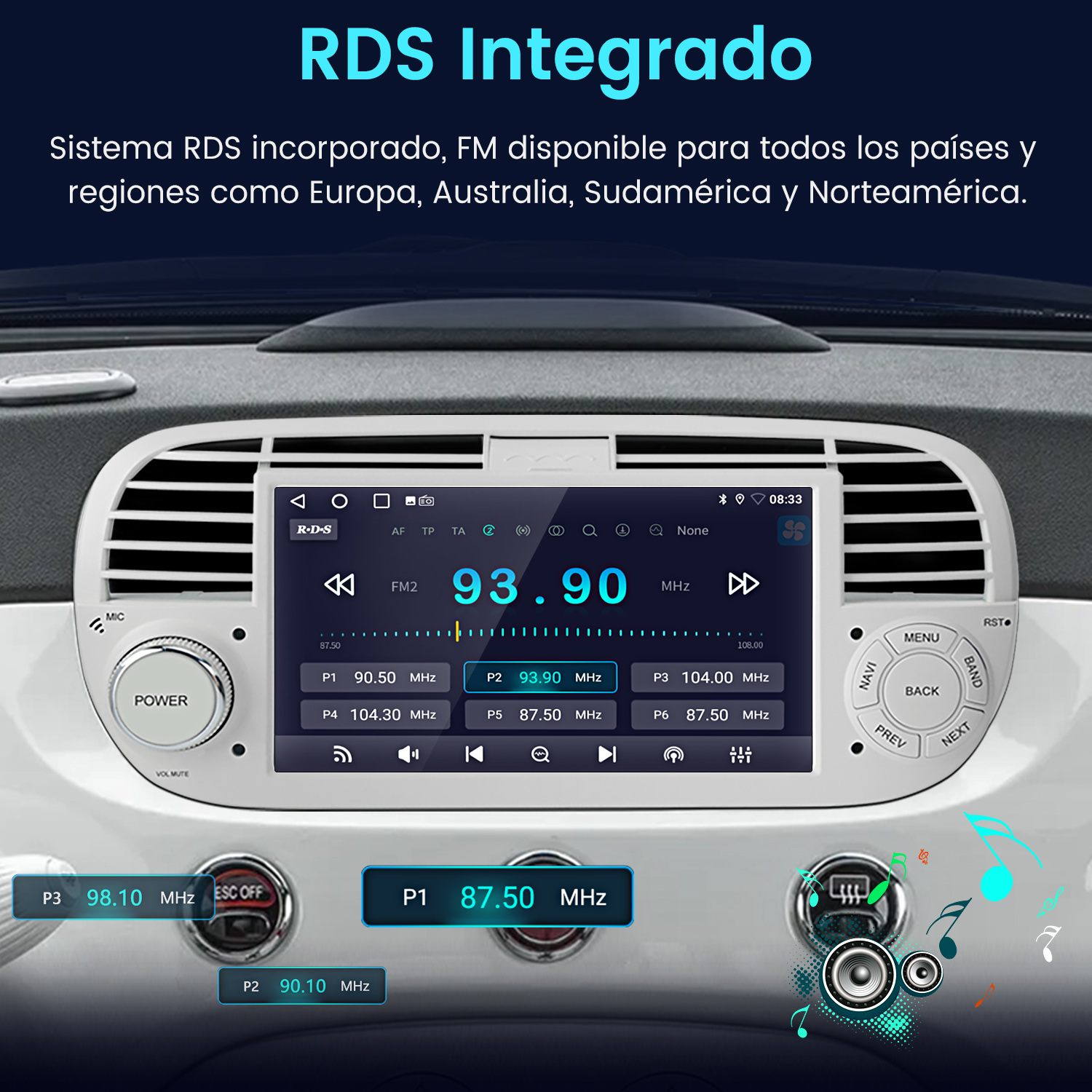 Radio de coche con pantalla que muestra frecuencias de radio y controles. Se ven salpicadero y botones blancos.