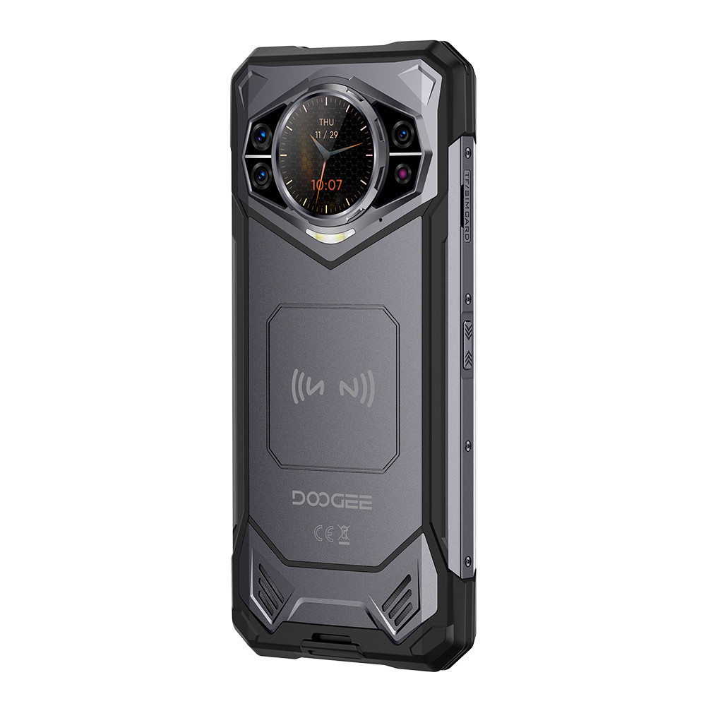 Il retro di uno smartphone grigio robusto con più fotocamere e un display rotondo dell'orologio.