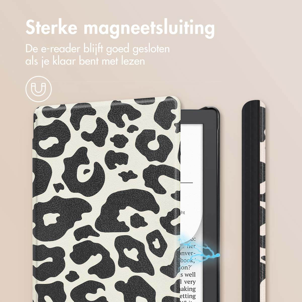 E-reader hoesje met een luipaardprint ontwerp. Het hoesje is open, met het scherm zichtbaar. Magnetische sluiting.