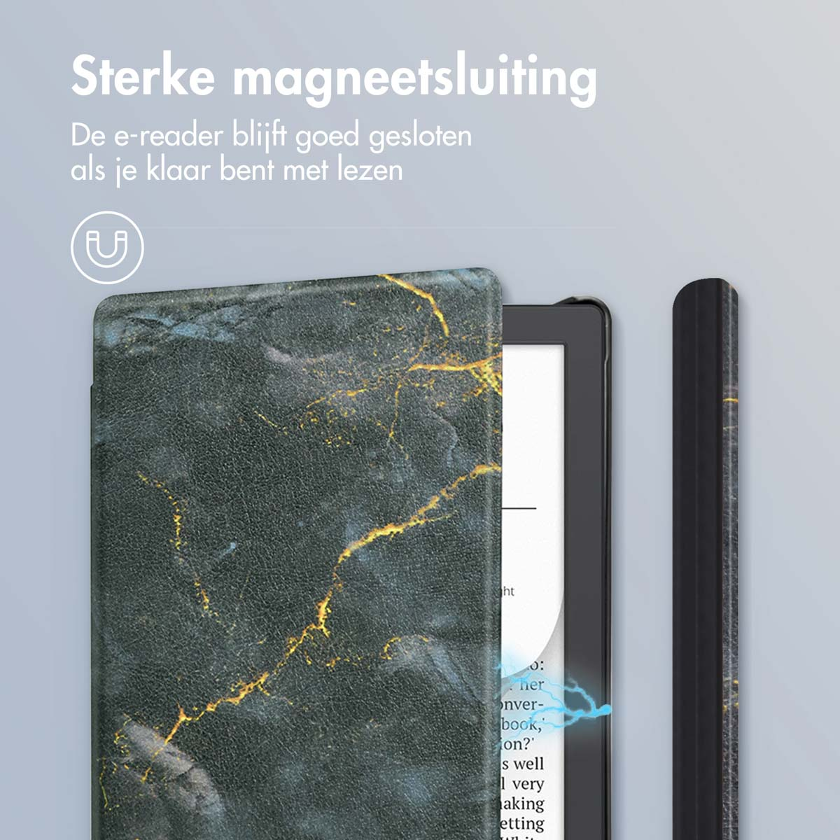 E-reader hoesje met marmertextuur. Open, toont het scherm. Zijaanzicht laat de dunheid zien.