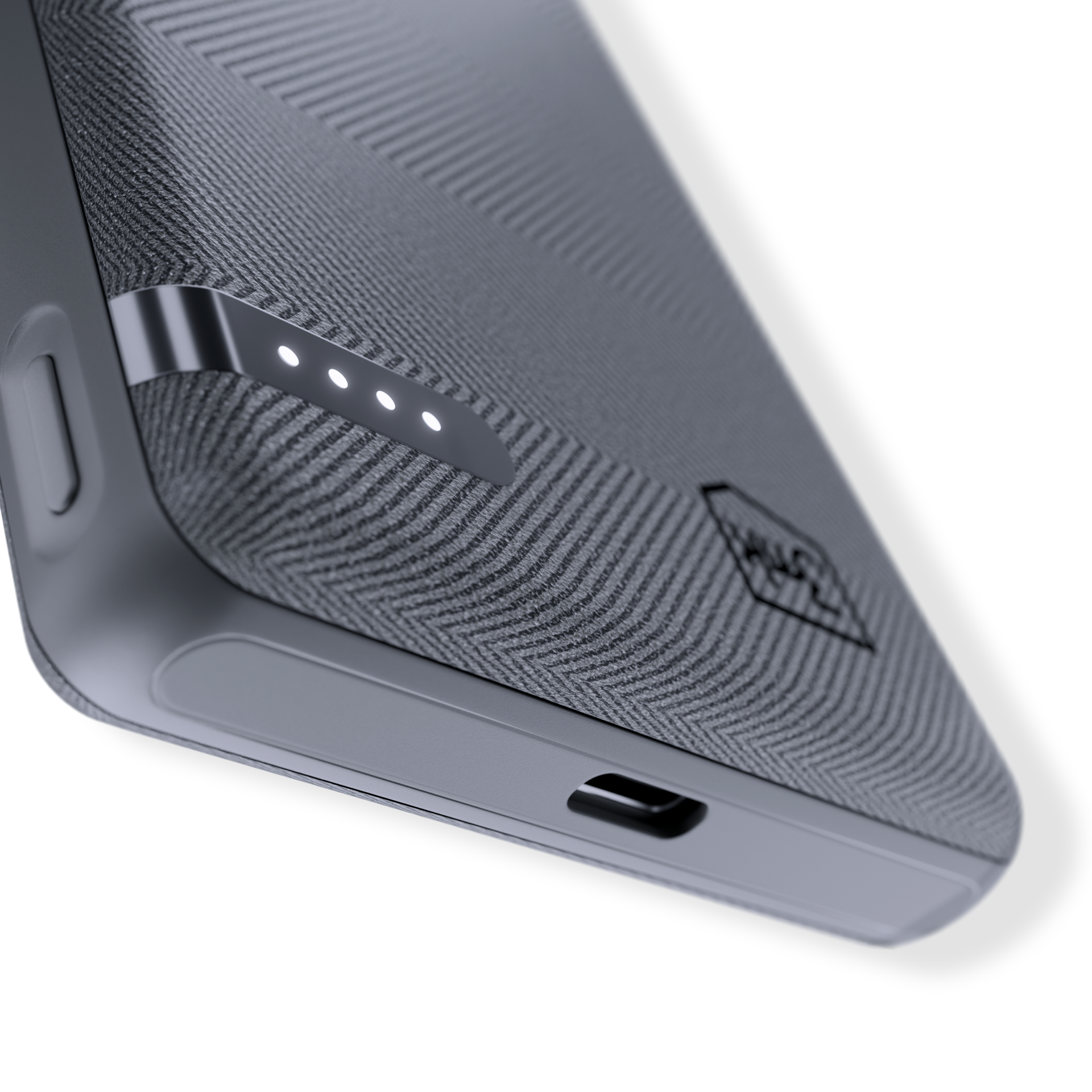 Zbliżenie power banku z logo 3mk, fakturą w jodełkę i widocznym portem USB.