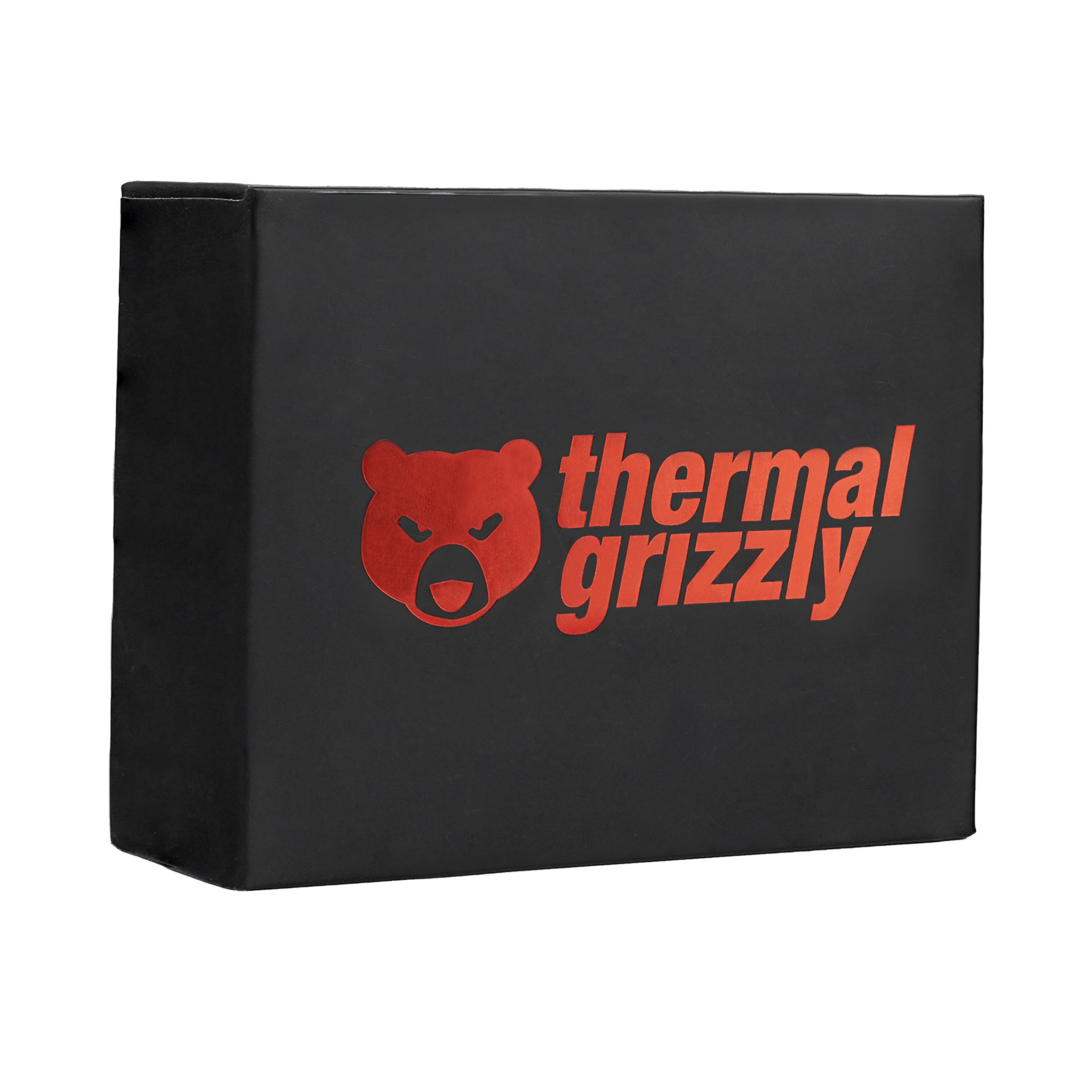 Schwarze Box mit rotem Logo und Text. Die Box ist geschlossen, der Hintergrund ist weiß.
