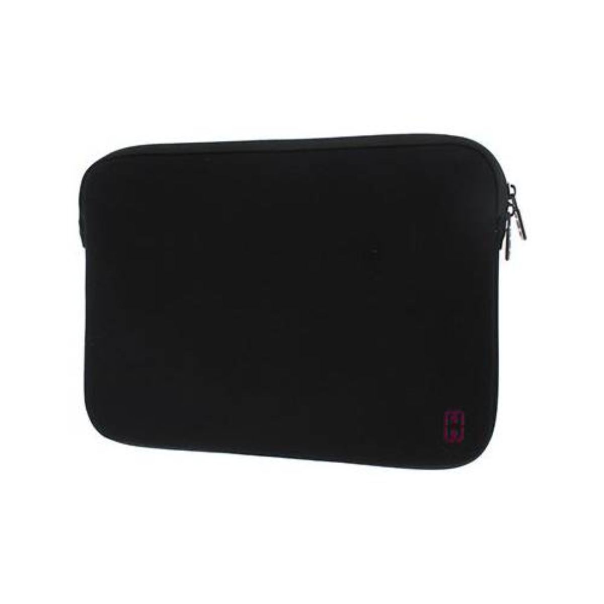 Housse d'ordinateur portable noire avec fermeture éclair et petit logo rouge en bas à droite. Fond blanc.