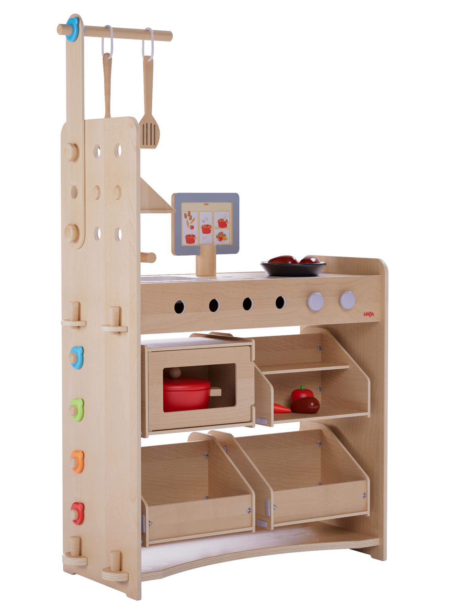 Hölzernes Spielzeug-Küchenset mit Regalen, einer Mikrowelle und Kochutensilien. Bunte Details.