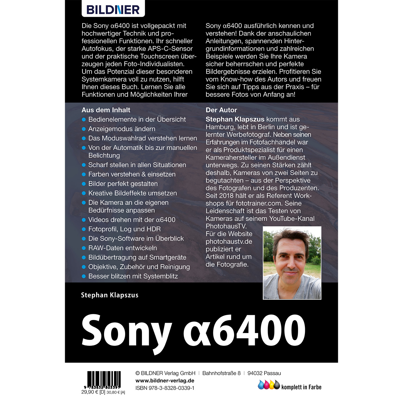 Seite aus einem Buch über Sony α6400. Text und Bilder der Kamera sowie des Autors Stephan Klapszus.