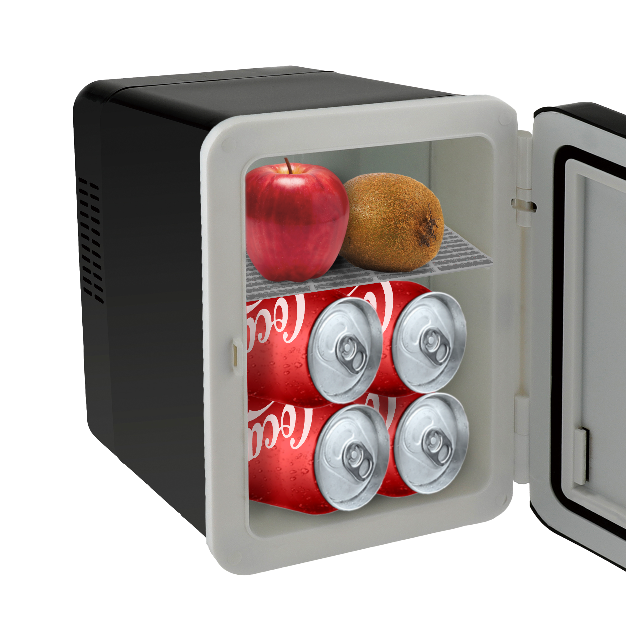 Mała czarna lodówka z otwartymi drzwiami. W środku czerwone jabłko, kiwi i cztery puszki Coca-Coli na półce.