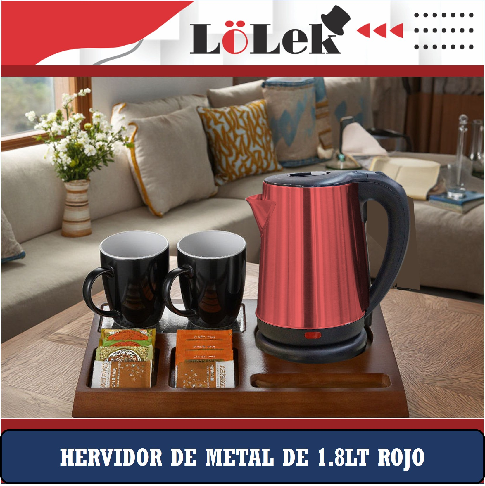 Una tetera eléctrica roja sobre una bandeja de madera con tazas de café y bolsitas de té. Un sofá en el fondo.