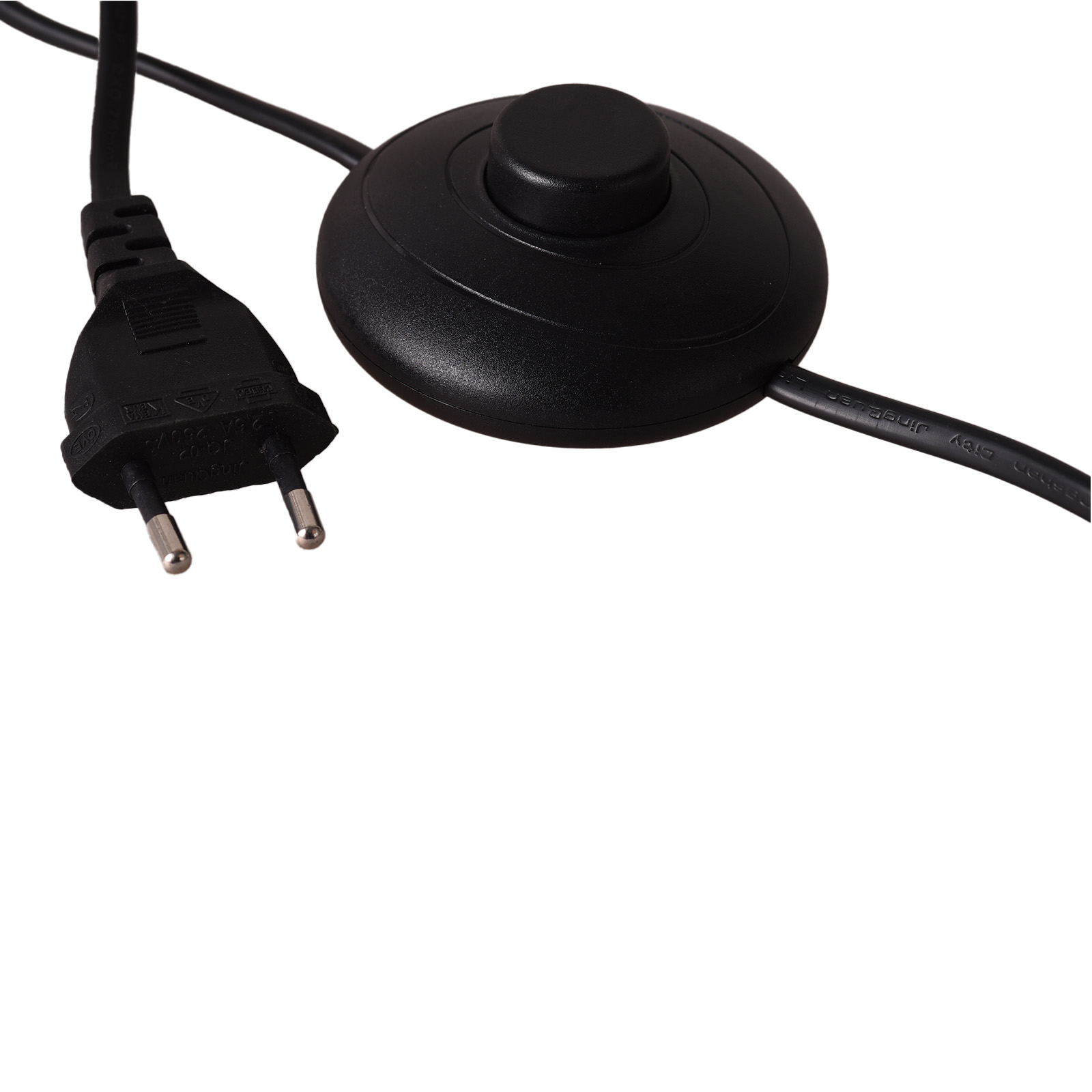 Interruptor de pie y enchufe negros, con cable negro.