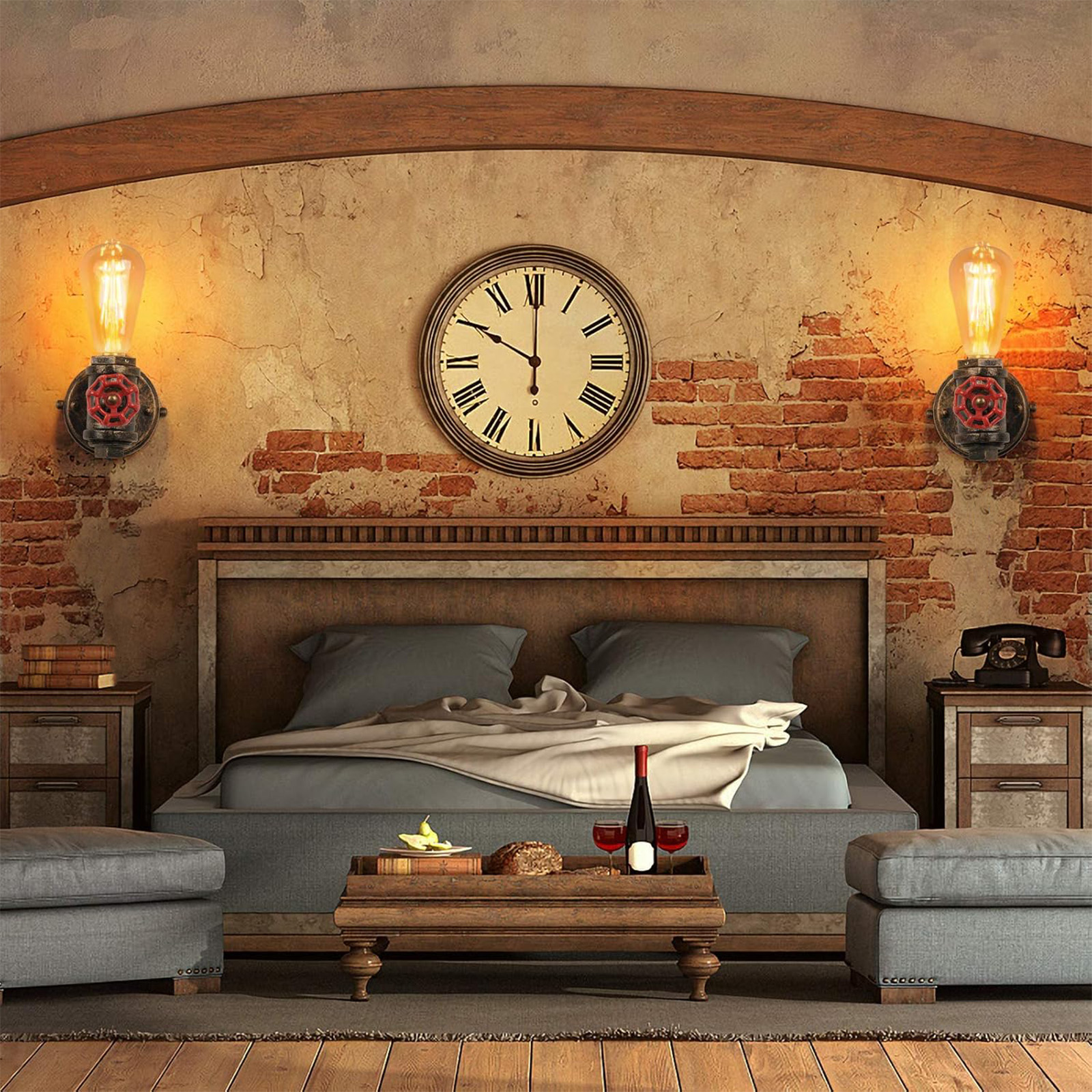 Escena de dormitorio con cama, lámparas, reloj y mesa con decoración.