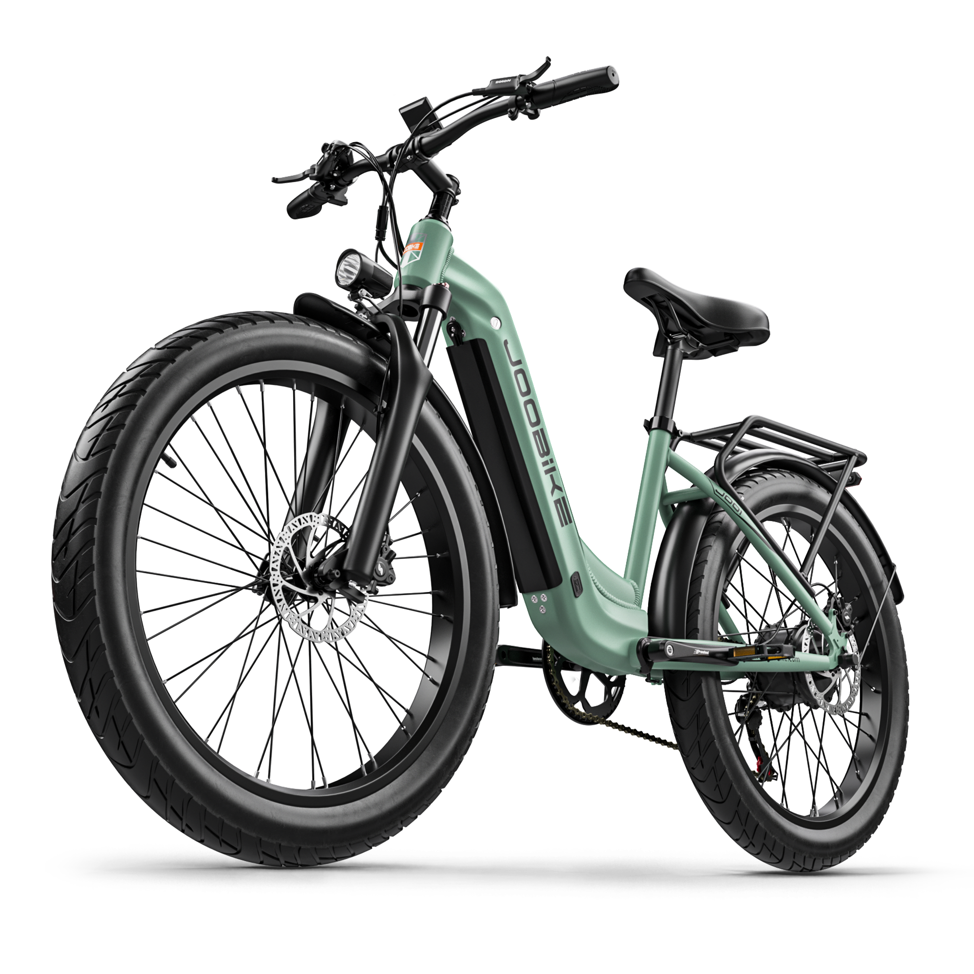 Miętowy rower elektryczny z czarnym siedzeniem, bagażnikiem i dużymi oponami.