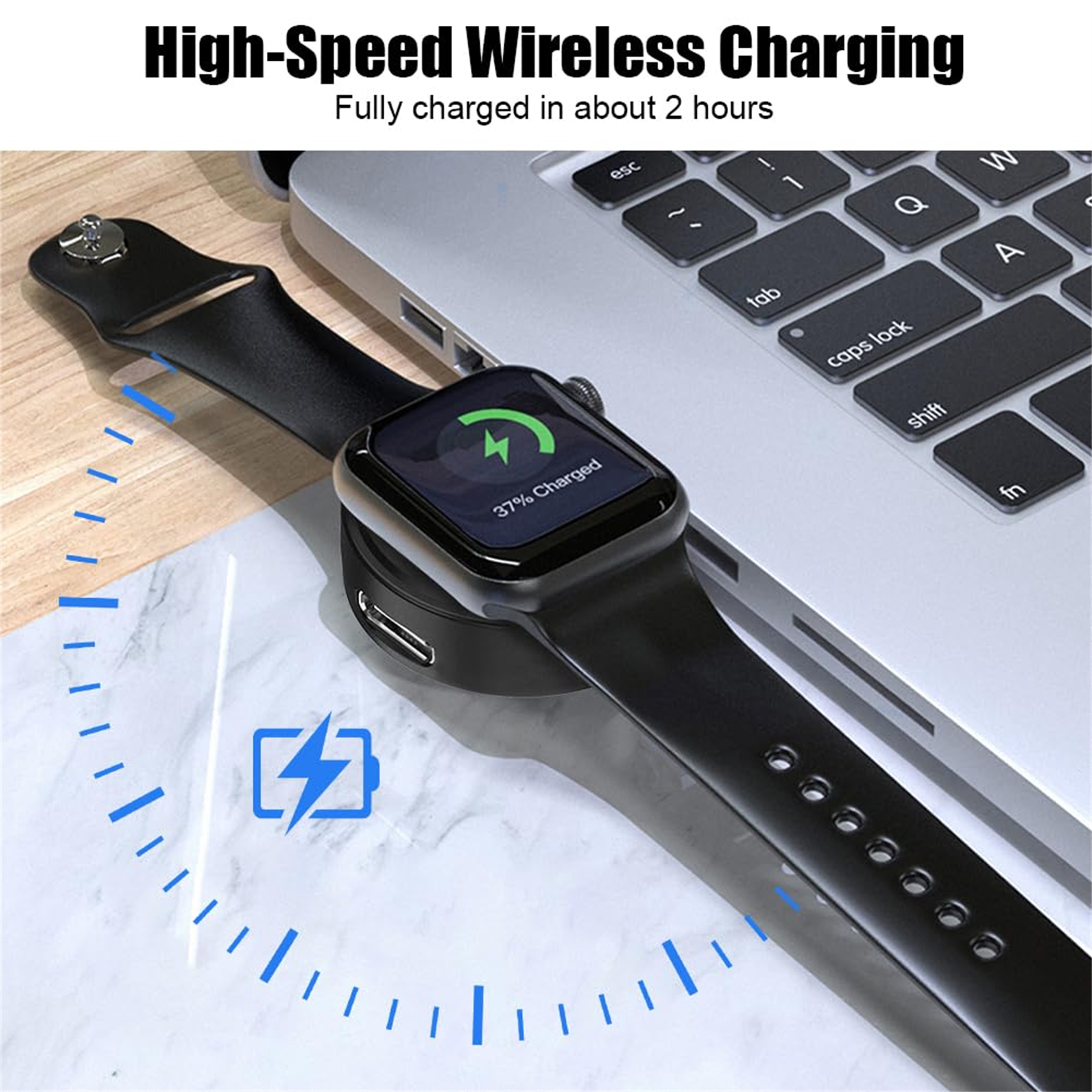 Eine Apple Watch, die auf einem Laptop geladen wird. Ein Blitz und ein Prozentsatz werden angezeigt.