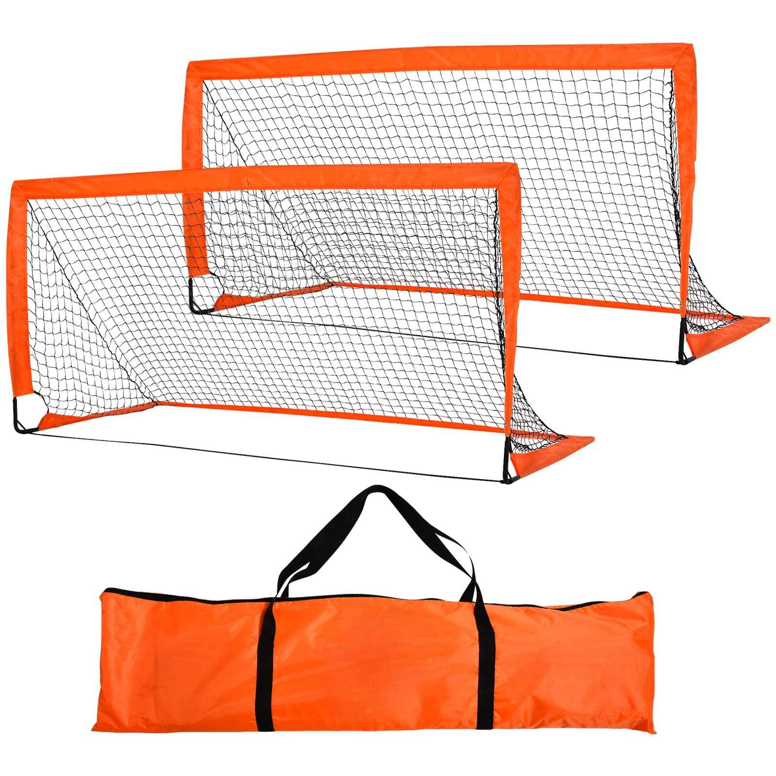 Zwei orangefarbene Fussballtore, ein schwarzes Netz und eine orange Tragetasche.