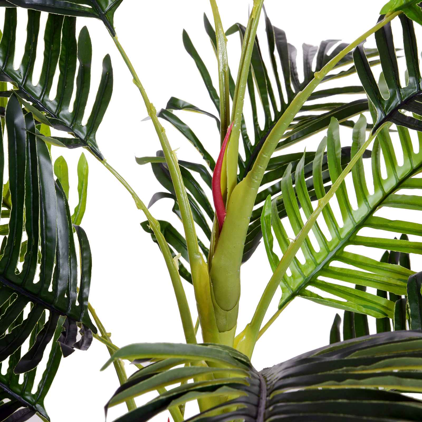 Nahaufnahme der Mitte einer künstlichen Palme mit einem roten Element.