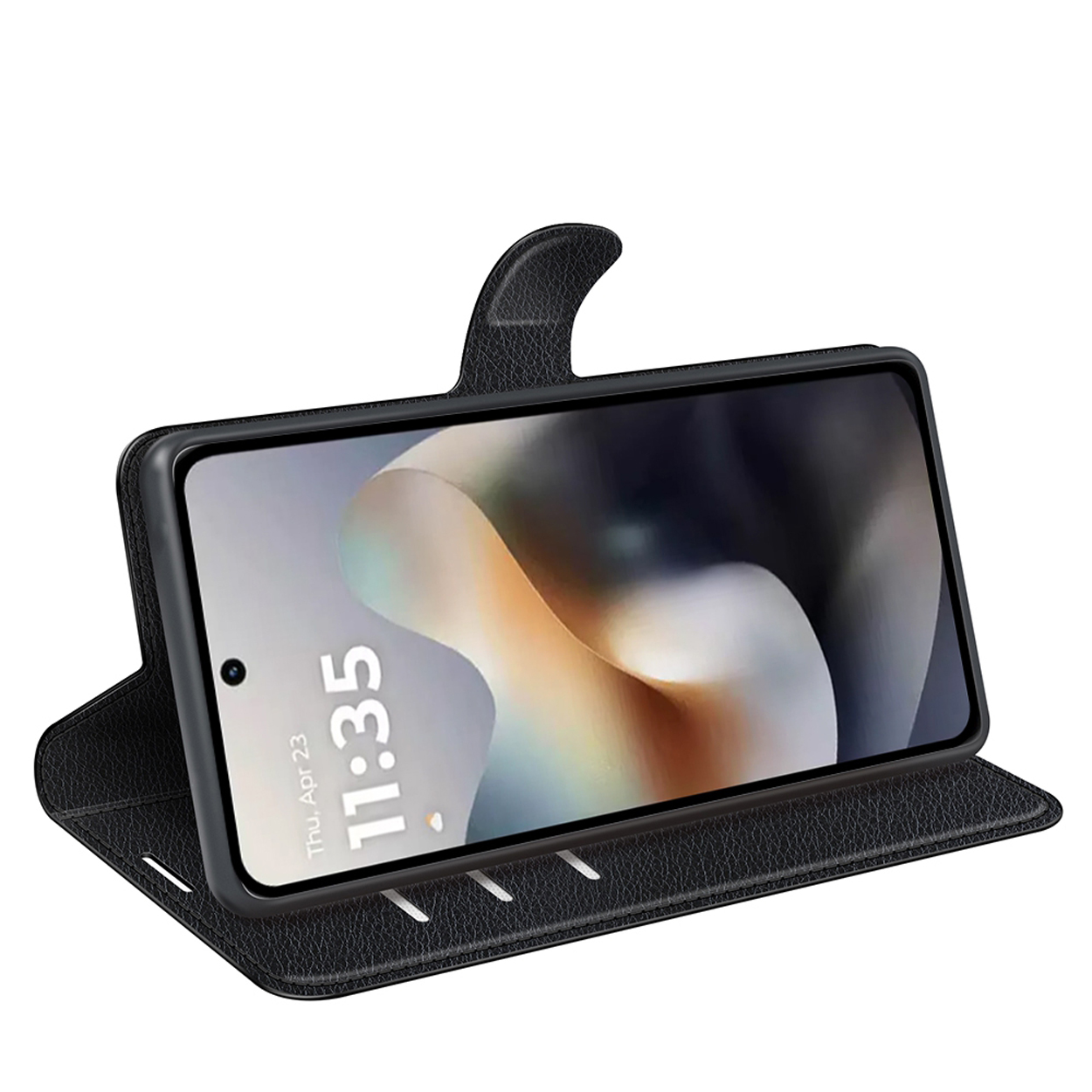 Zwarte telefoonhoes met een telefoon erin die de tijd toont. De telefoon is schuin geplaatst om het scherm te tonen.