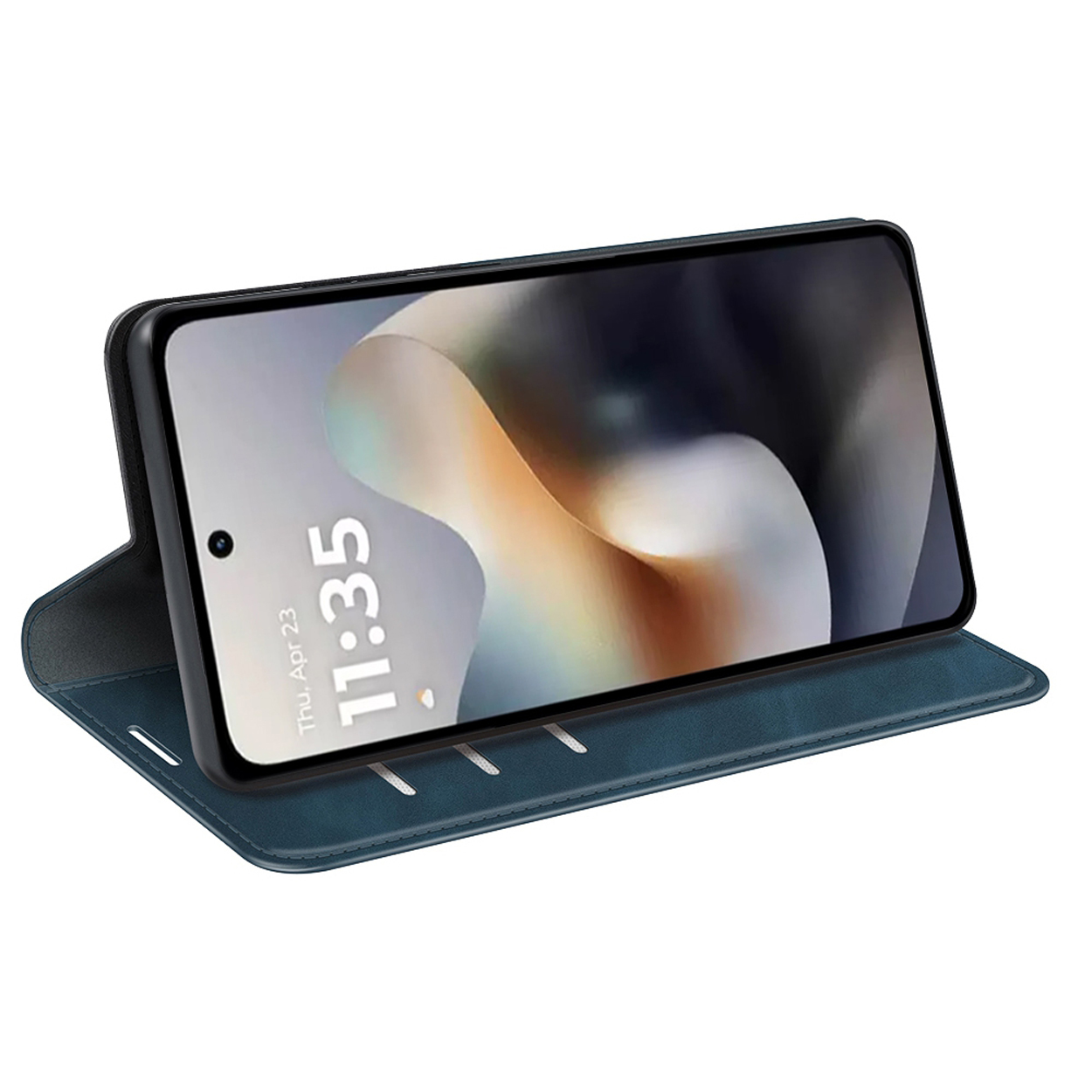 Étui de téléphone bleu avec un téléphone à l'intérieur. Le téléphone affiche l'heure. L'étui est ouvert et en mode paysage.