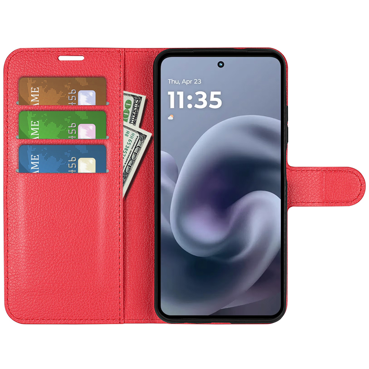 Rode leren telefoonhoes open, met een telefoon erin. Er zijn kaartsleuven en geld. De telefoon toont de tijd.