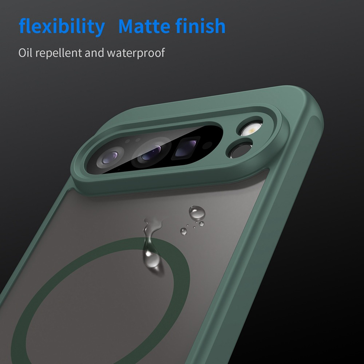 Een groene telefoonhoes met een waterdruppel erop, die de camera bedekt. De hoes heeft een doorzichtige achterkant en een donkergrijze cirkel.