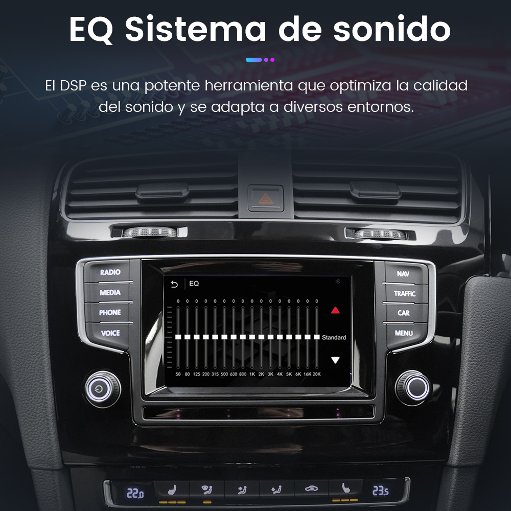 Panel de control del coche con pantalla multimedia mostrando un ecualizador. Texto 'EQ Sistema de sonido' arriba.