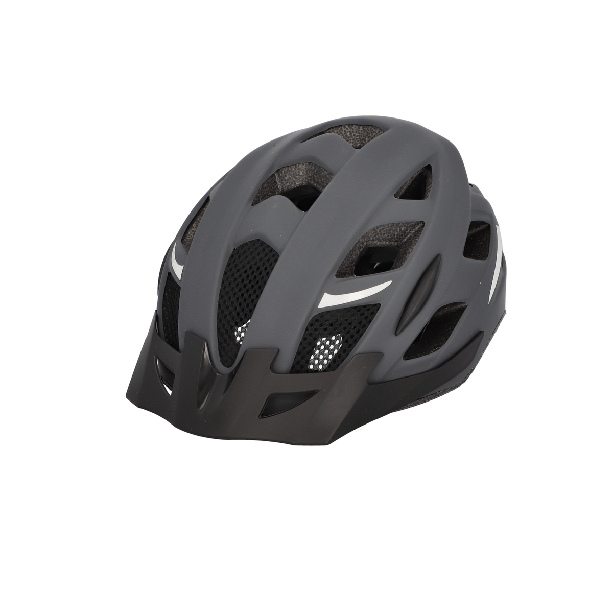 Grauer Fahrradhelm mit Belüftungsschlitzen und Visier, isoliert auf Weiß. Details wie die Innenpolsterung.