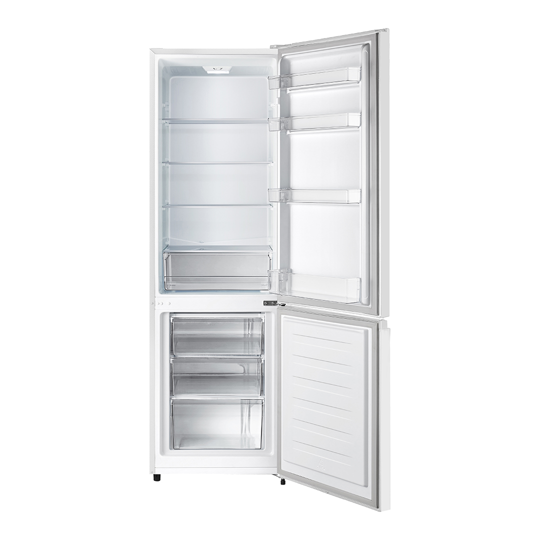 Refrigerador blanco abierto. Sección superior con estantes, inferior con cajones. Puerta abierta.