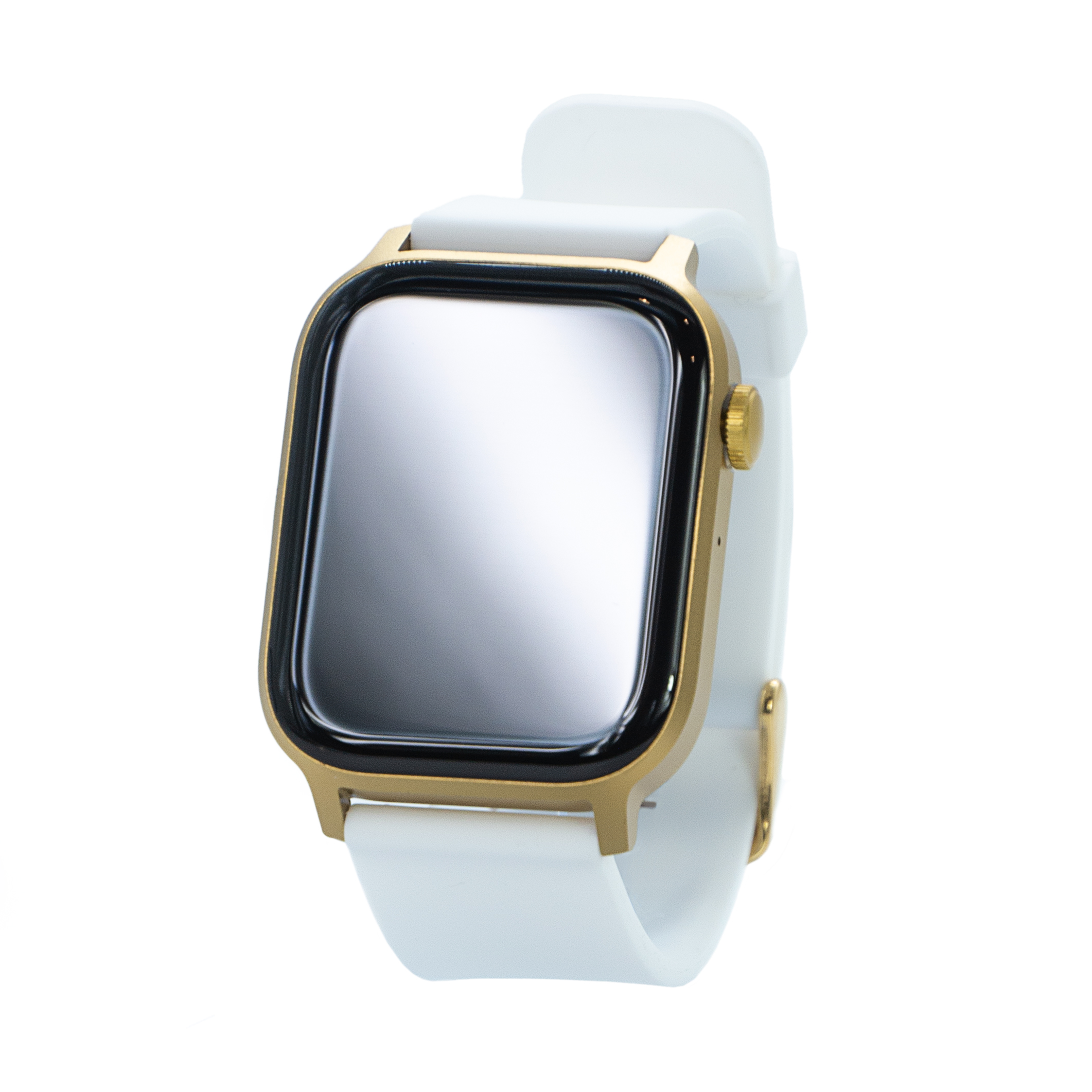 Złoty i biały smartwatch z pustym ekranem i białym paskiem. Białe tło. Zegarek jest pod kątem.