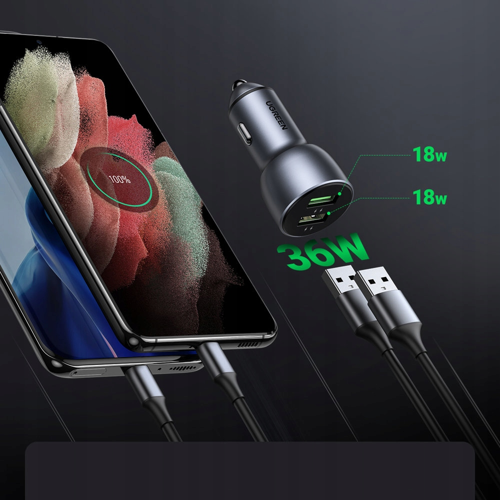 Telefon ładujący się za pomocą dwóch kabli USB podłączonych do ładowarki samochodowej.