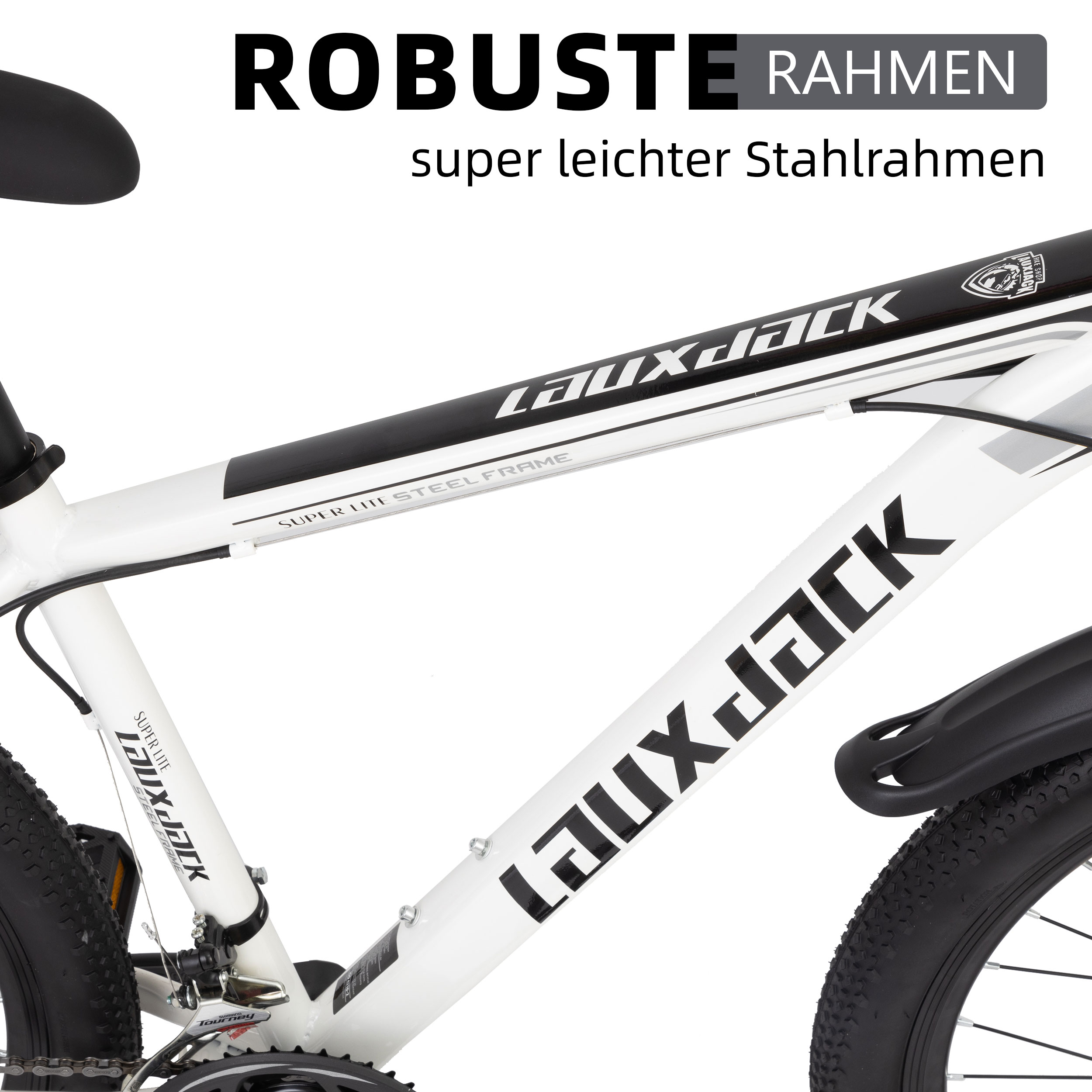 Nahaufnahme eines weißen Fahrradrahmens mit den Worten 'LAUXJACK' in großen Buchstaben. Der Rahmen ist weiß mit schwarzen Akzenten.