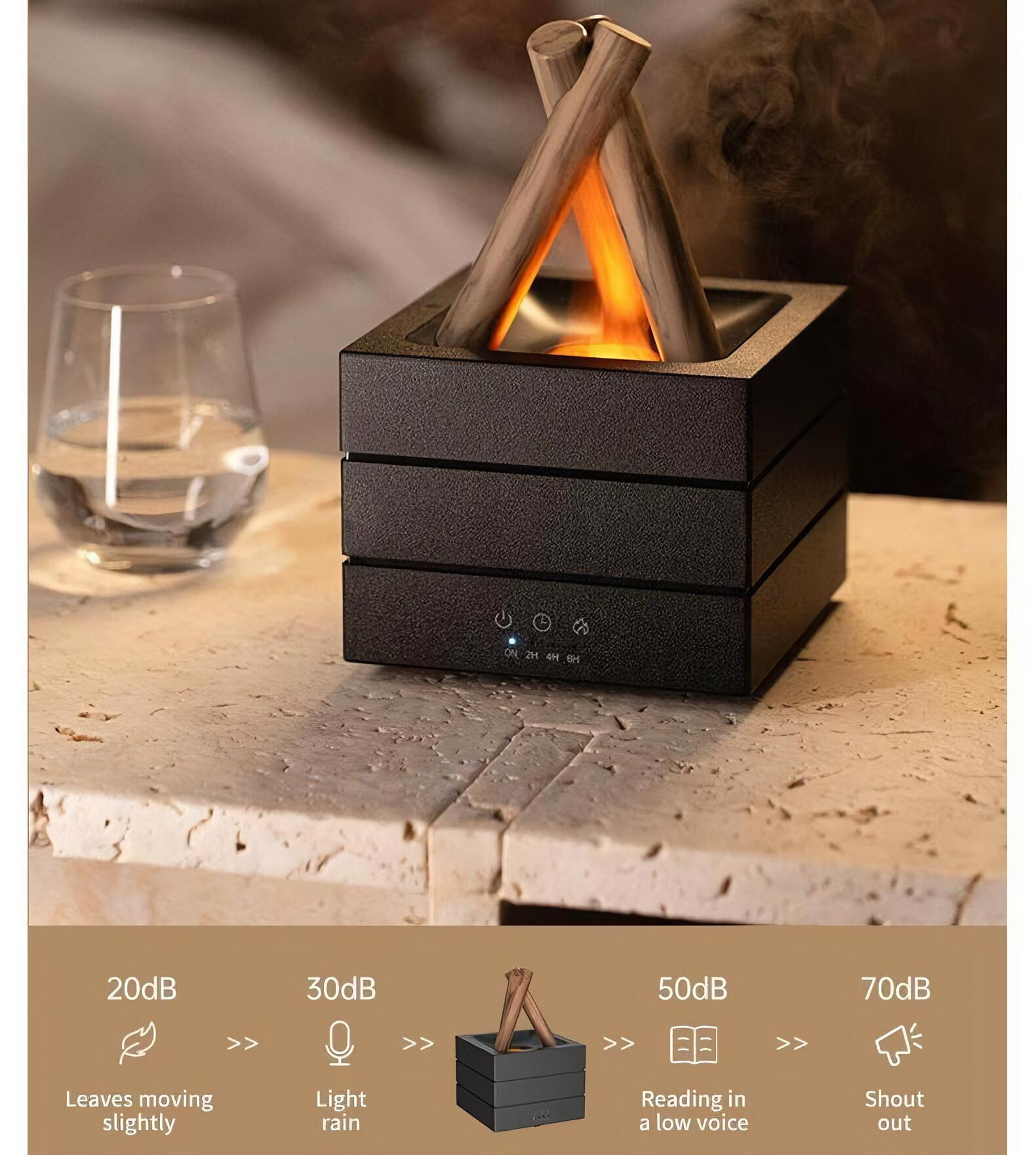 Ein schwarzer Diffusor in Form eines Lagerfeuers mit einem Glas Wasser und Text zu Dezibelwerten und den dazugehörigen Geräuschen.