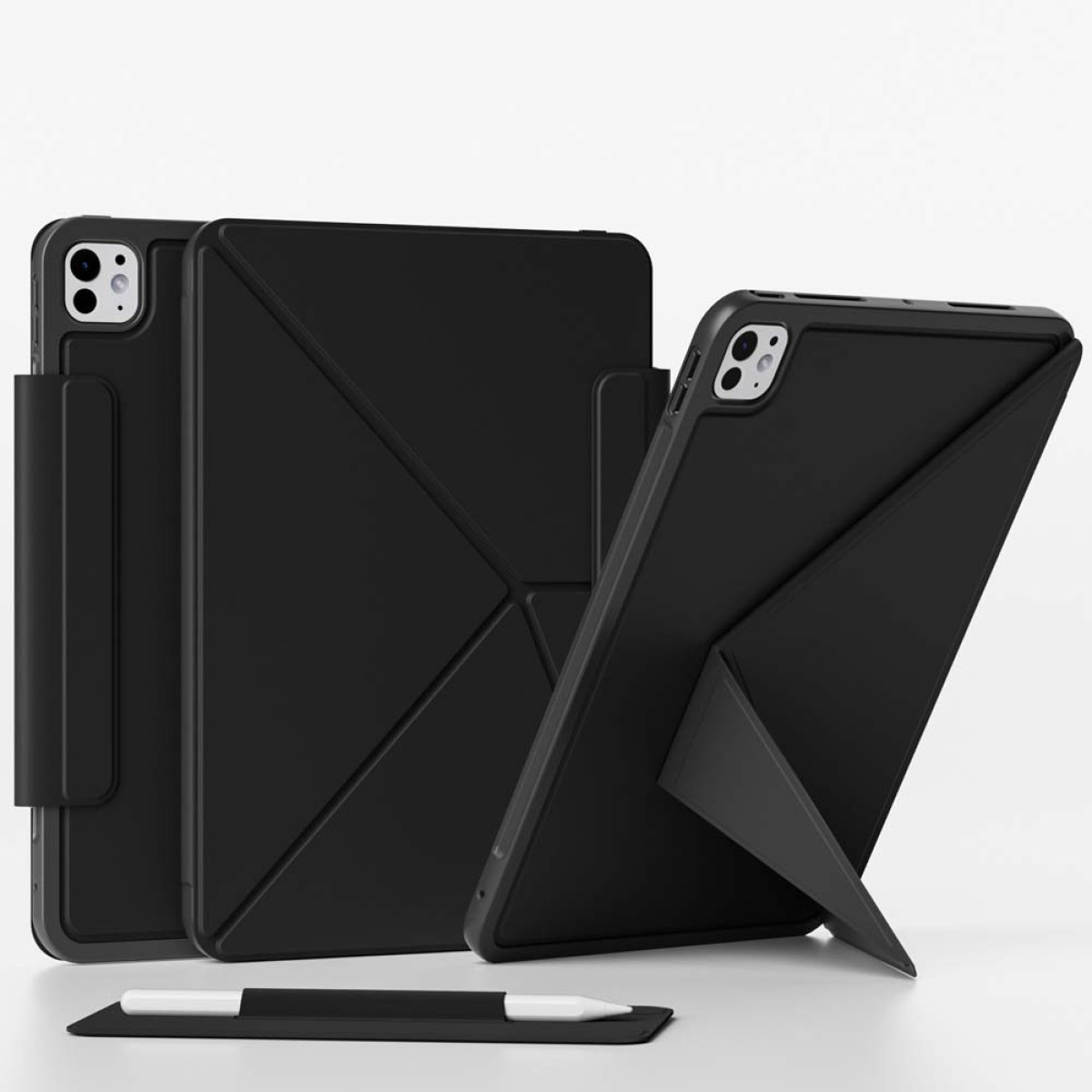 Custodie per tablet nere con funzione supporto. Una custodia è aperta, sorregge il tablet. Una penna è appoggiata davanti.