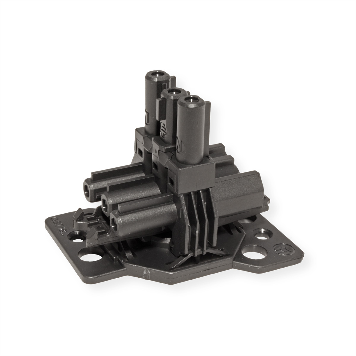Een zwarte plastic connector met meerdere poorten. Het is gemonteerd op een donkere basis. Witte achtergrond.