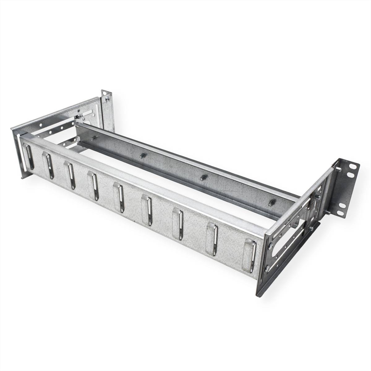 Un supporto rack in metallo rettangolare con fessure verticali e staffe di montaggio.