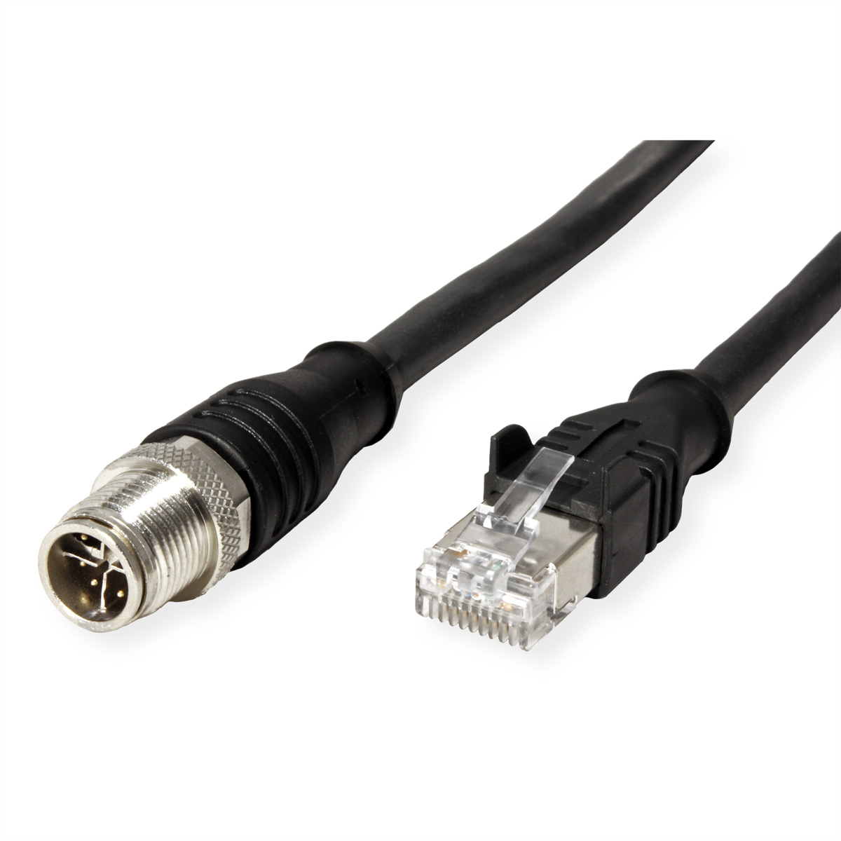Een zwarte netwerkkabel met een metalen connector aan één uiteinde en een doorzichtige plastic connector aan de andere kant. Witte achtergrond.
