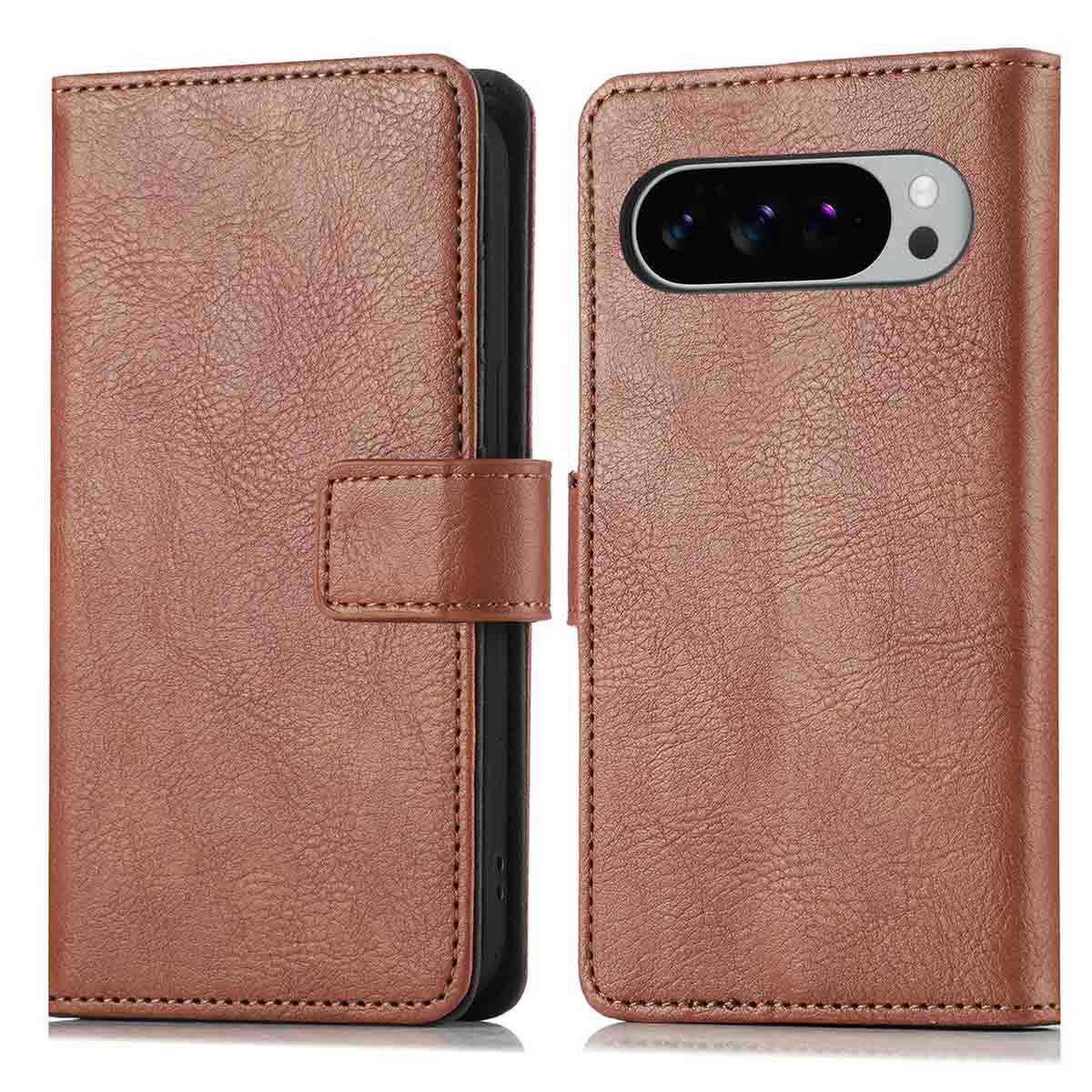 Étui de téléphone marron, avec un motif en relief. Le téléphone est visible à gauche. L'étui est ouvert.