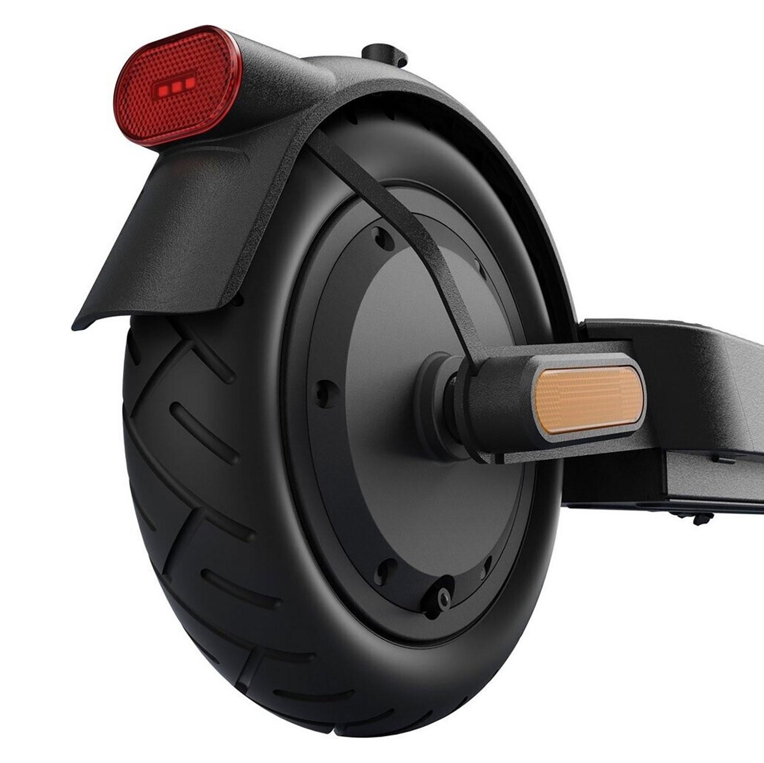 Zbliżenie tylnego koła czarnej hulajnogi elektrycznej, pokazujące oponę, światło stopu i błotnik.