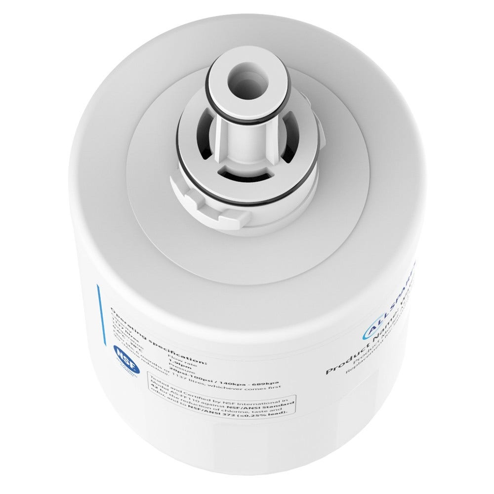 Ein weißer zylindrischer Wasserfilter mit Text.